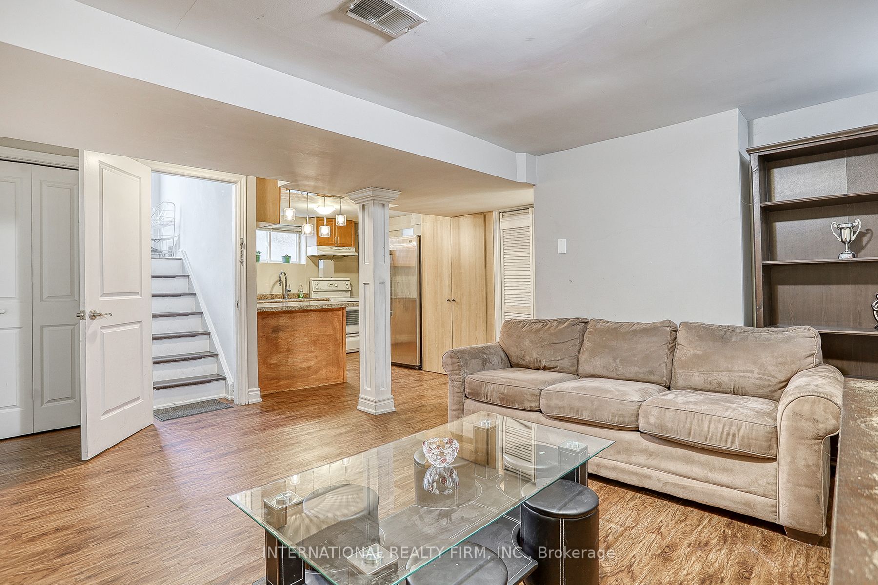 Additional image 2 of 4 Yeomans Road, Toronto, ON, M3H 3J4