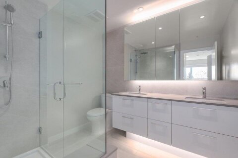 Additional image 8 of 304-110 17th Street E, North Vancouver, BC, V5V 1A1