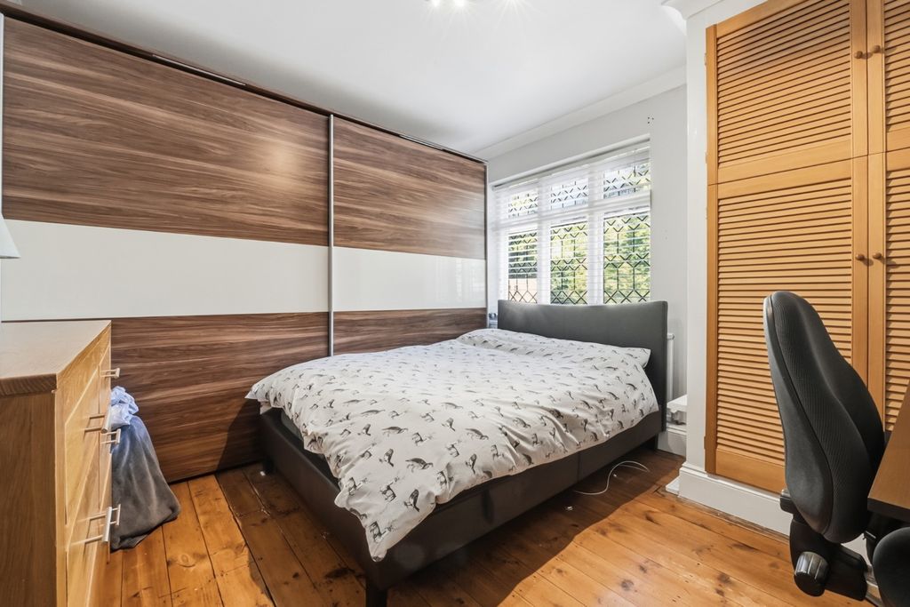Additional image 21 of 4 bed detached house for saleCastle View Road, Strood, Rochester ME2