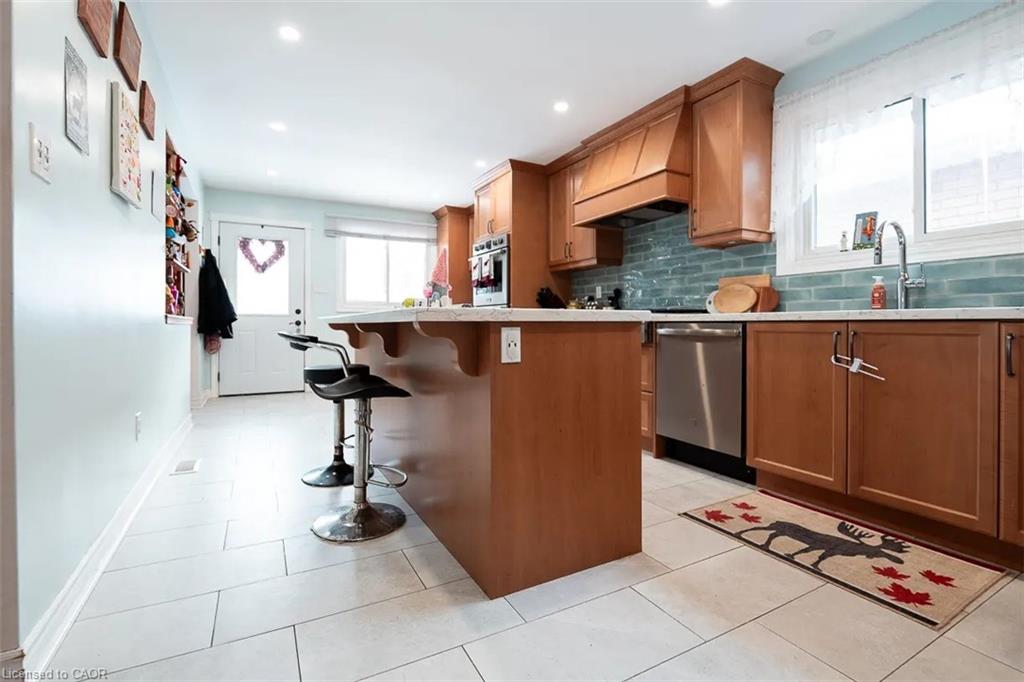 37 Kinrade Avenue E, Hamilton, ON, L8L 6L6 photo 4