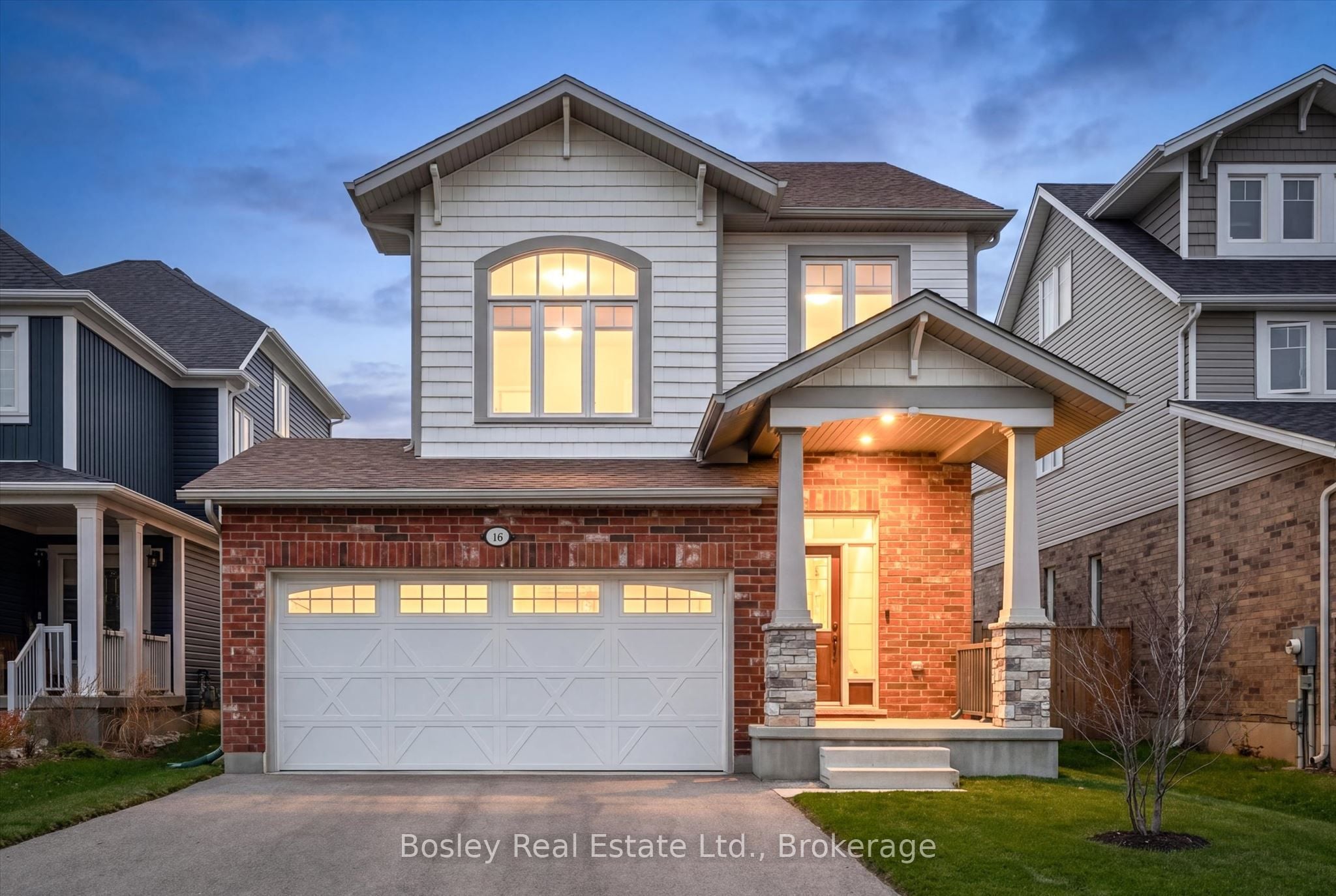 16 Robbins Ridge, Brant, ON, N3L 0H2