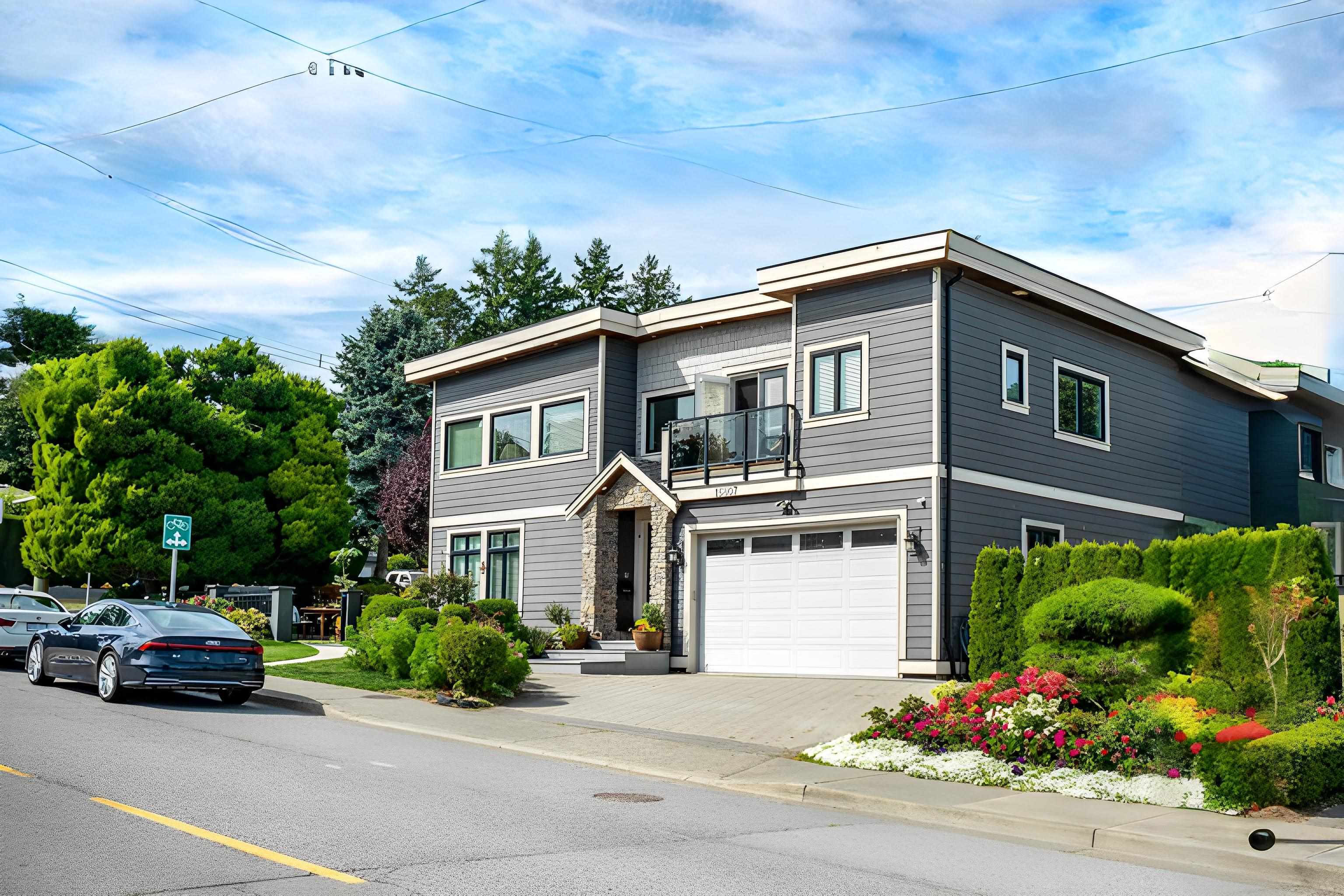 15807 Buena Vista Avenue, White Rock, BC, V4B 2A2