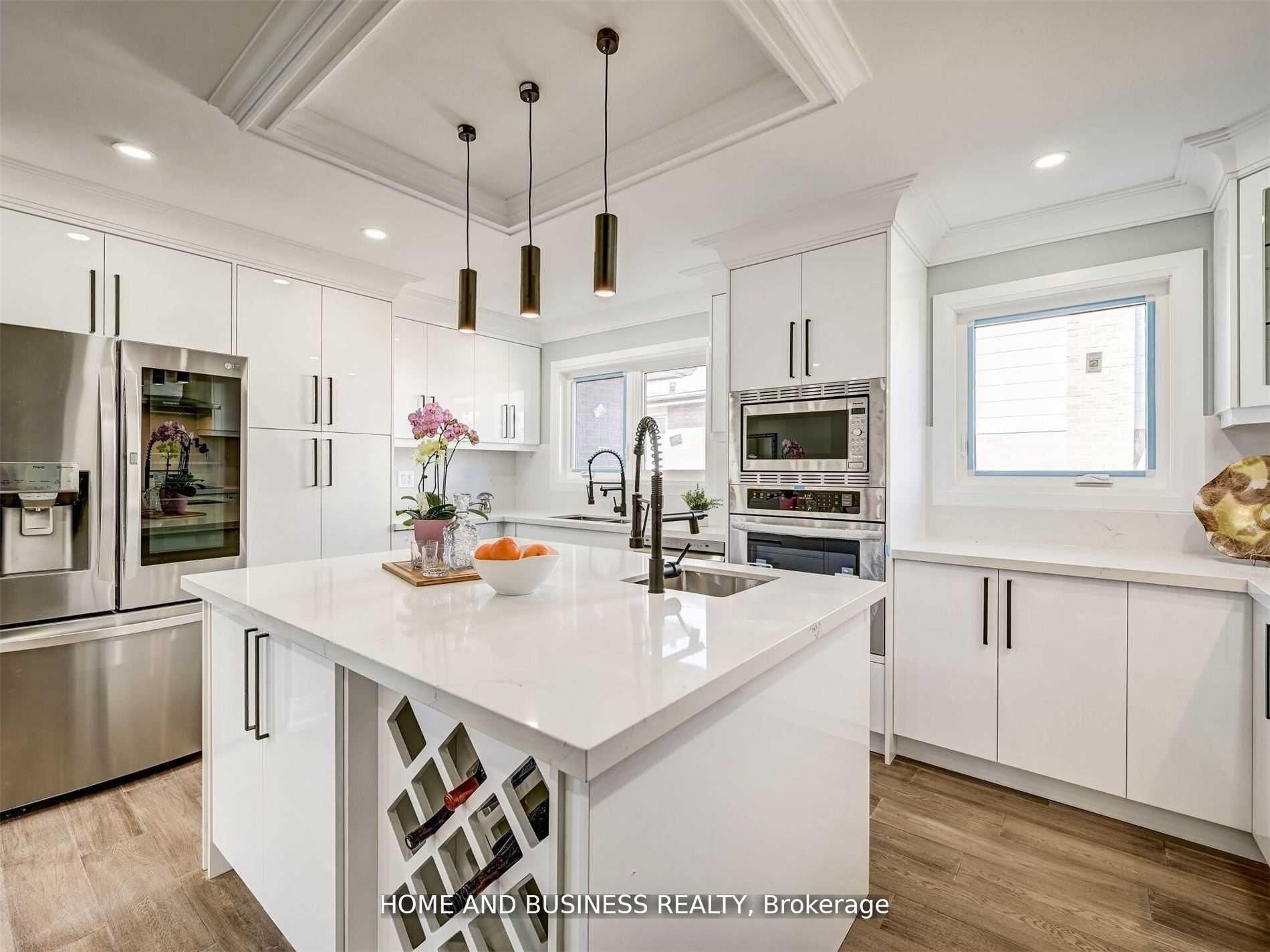Additional image 5 of Upper-470 Louis Drive, Mississauga, ON, L5B 2J6