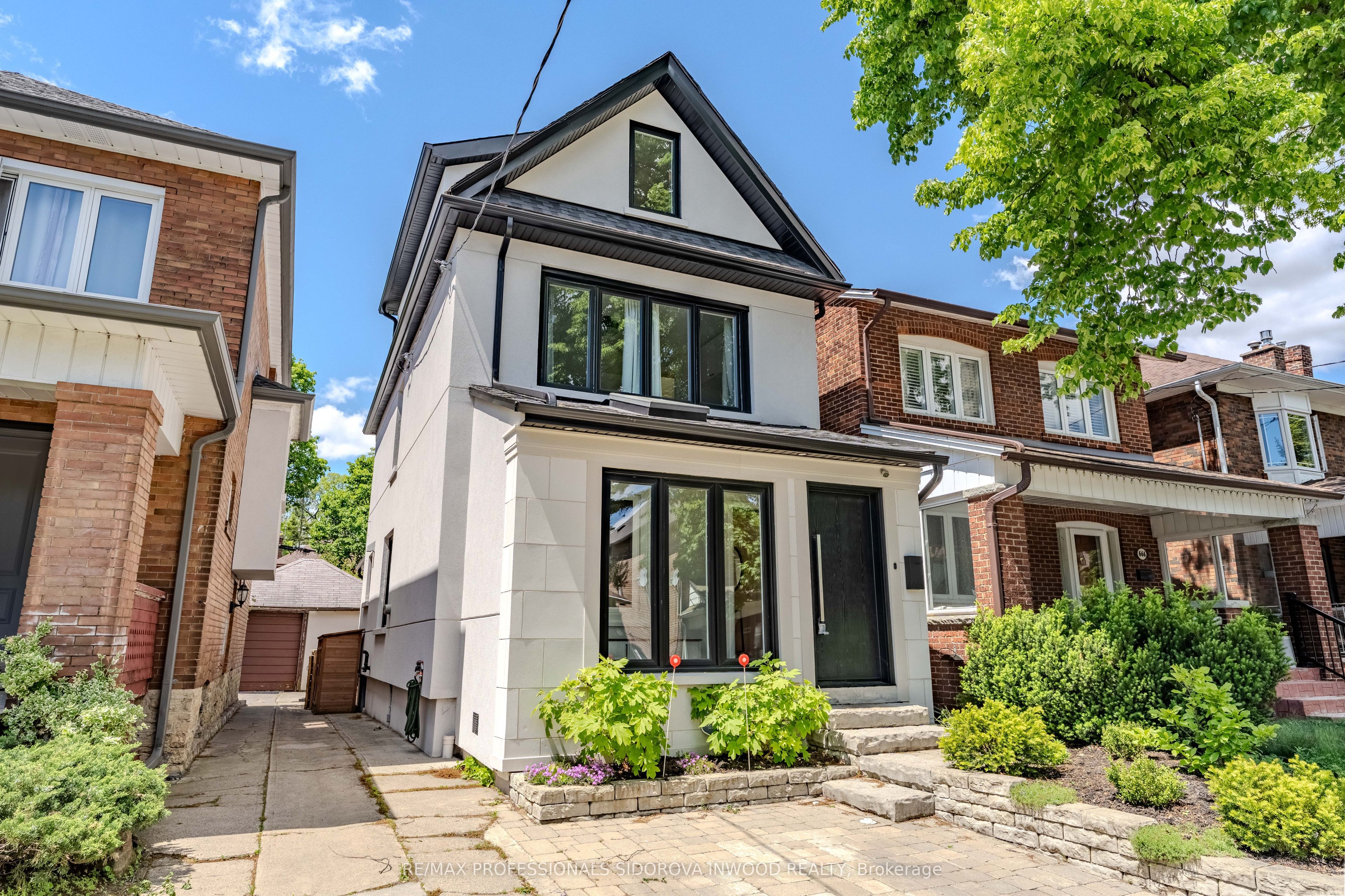 Additional image 2 of 664 Windermere Avenue, Toronto, ON, M6S 3M1