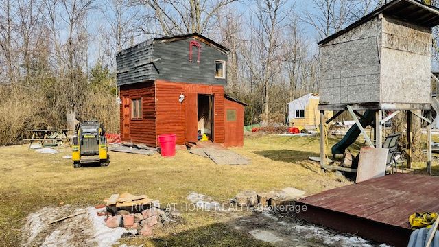26 George Avenue, Wasaga Beach, ON, L9Z 2X9 photo 3