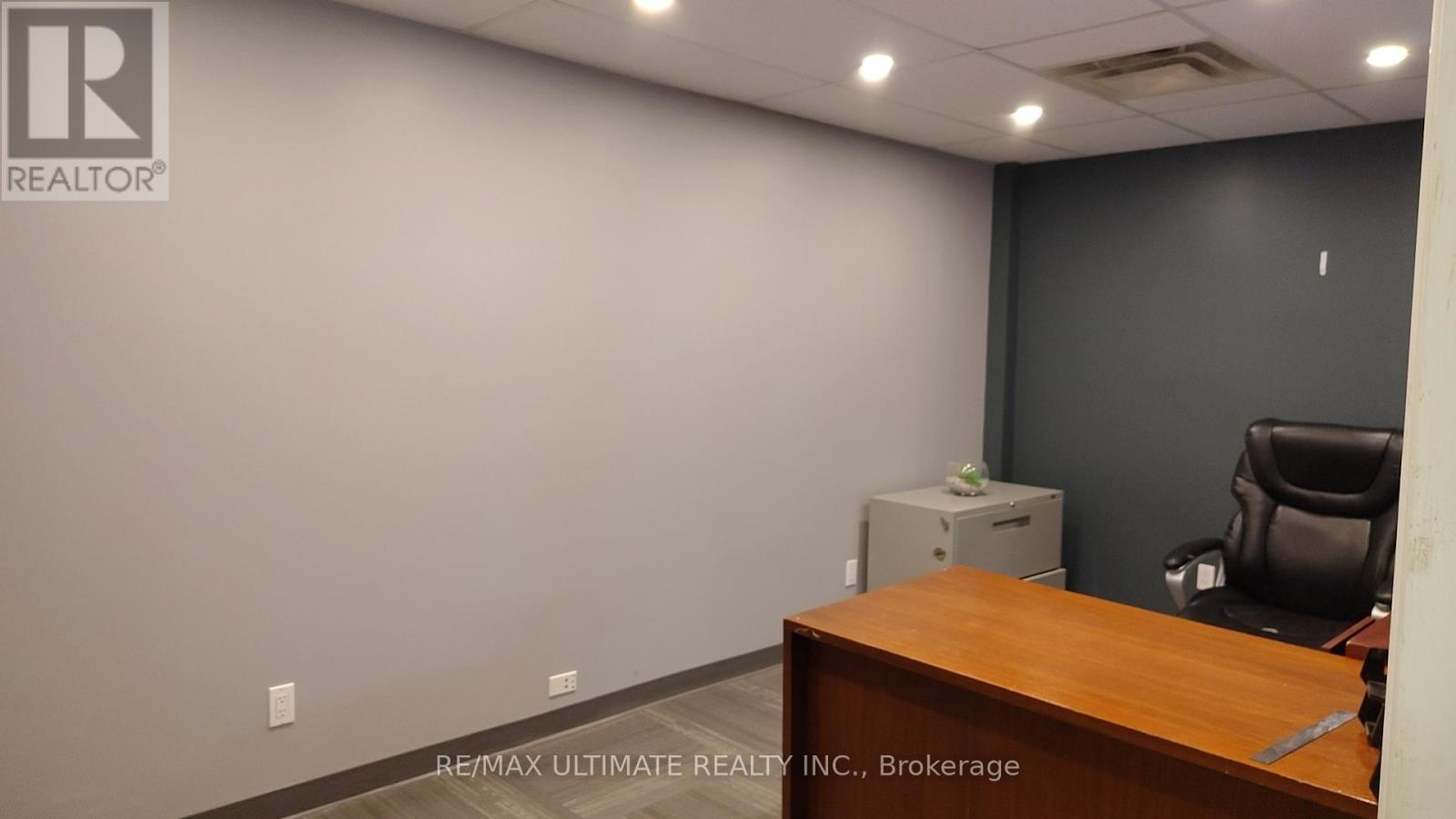 43-5450 Canotek Road, Ottawa, ON, K1J9G2
