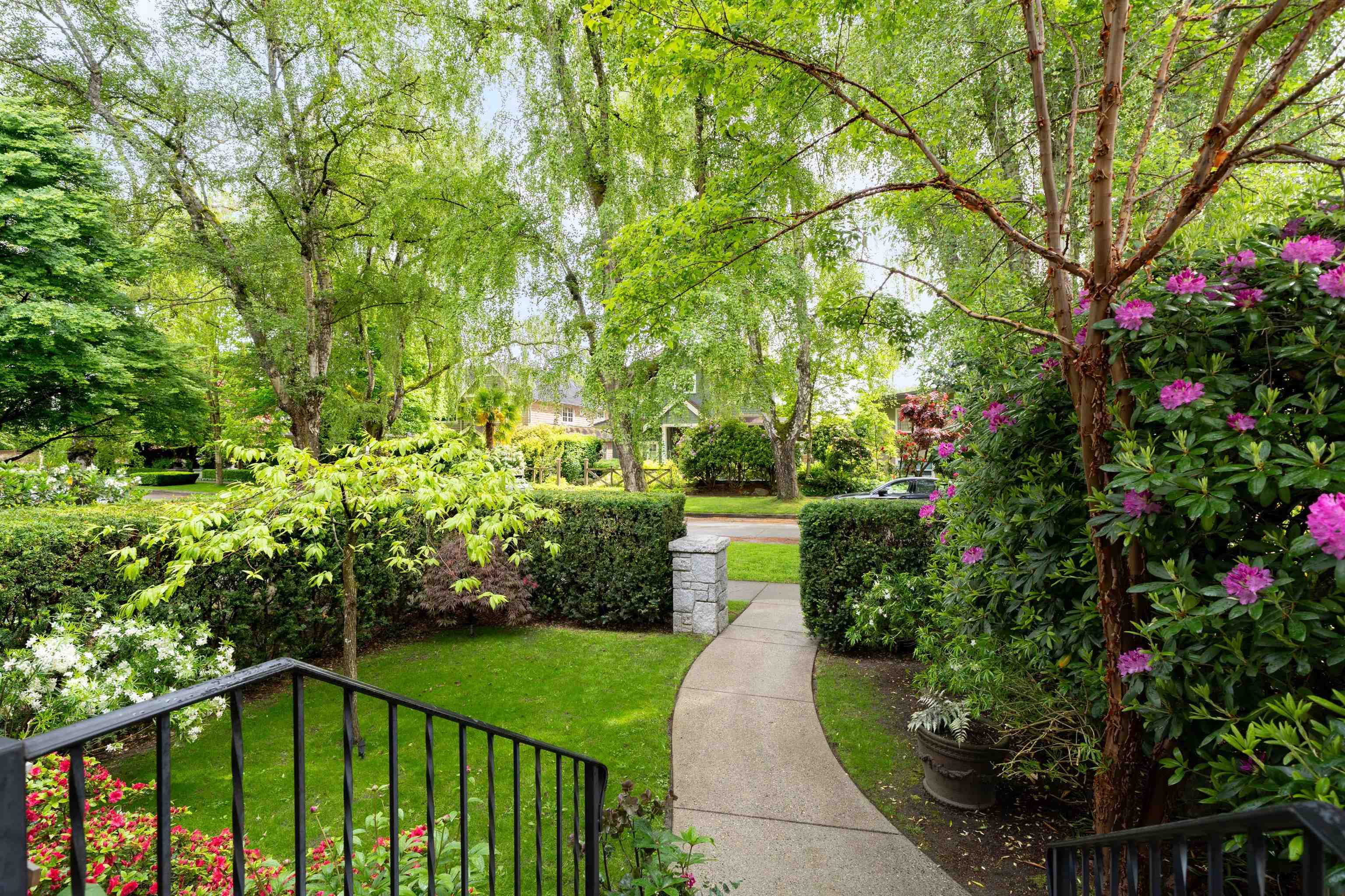 4275 14th Avenue W, Vancouver, BC, V6R 2X7 photo 2