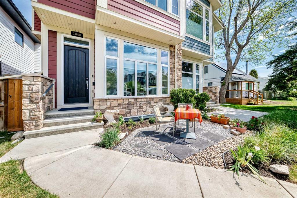 1048 Regal Crescent NE, Calgary, AB, T2E5H1 photo 2