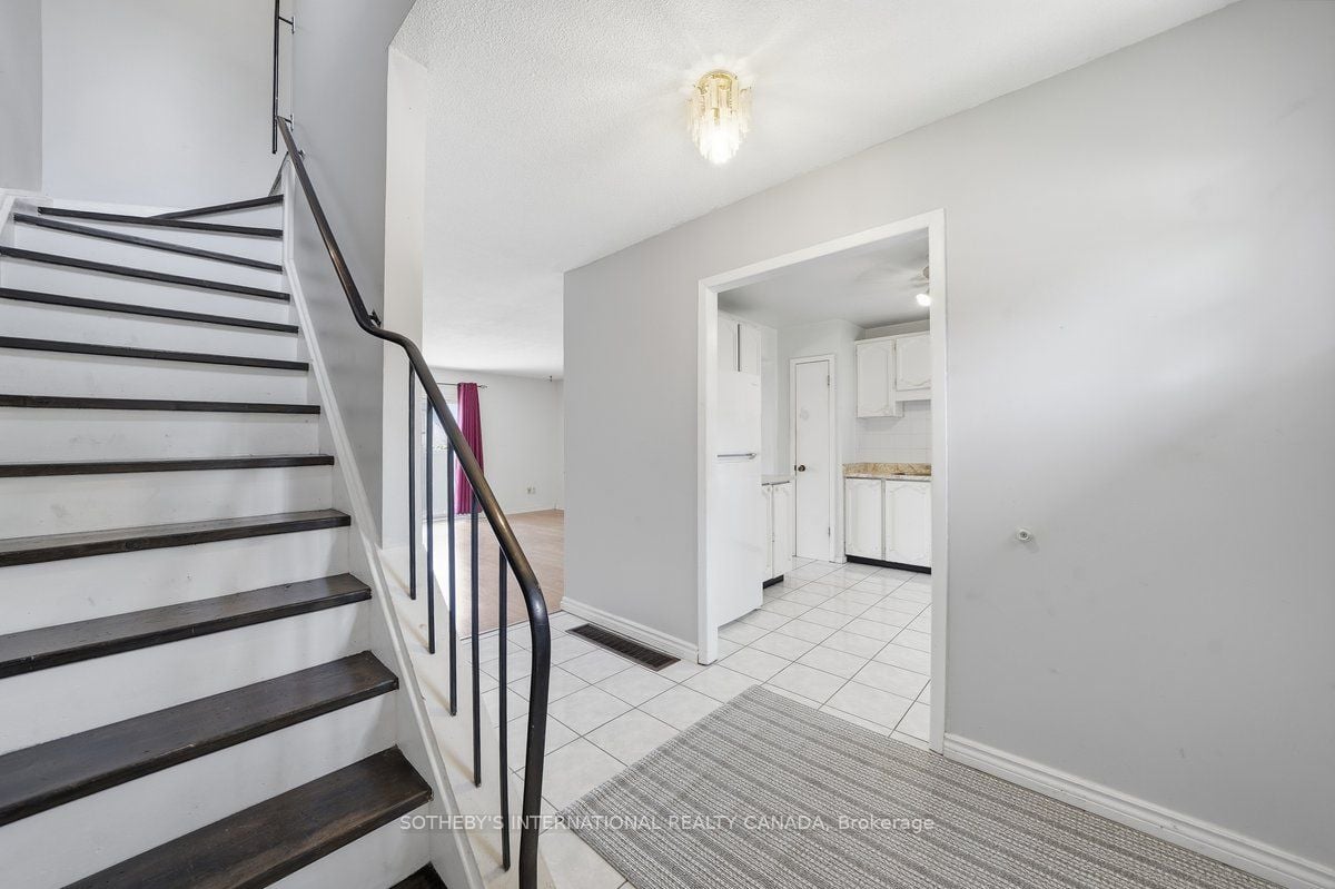 Additional image 6 of 34-120 Falconer Drive, Mississauga, ON, L5N 1P5