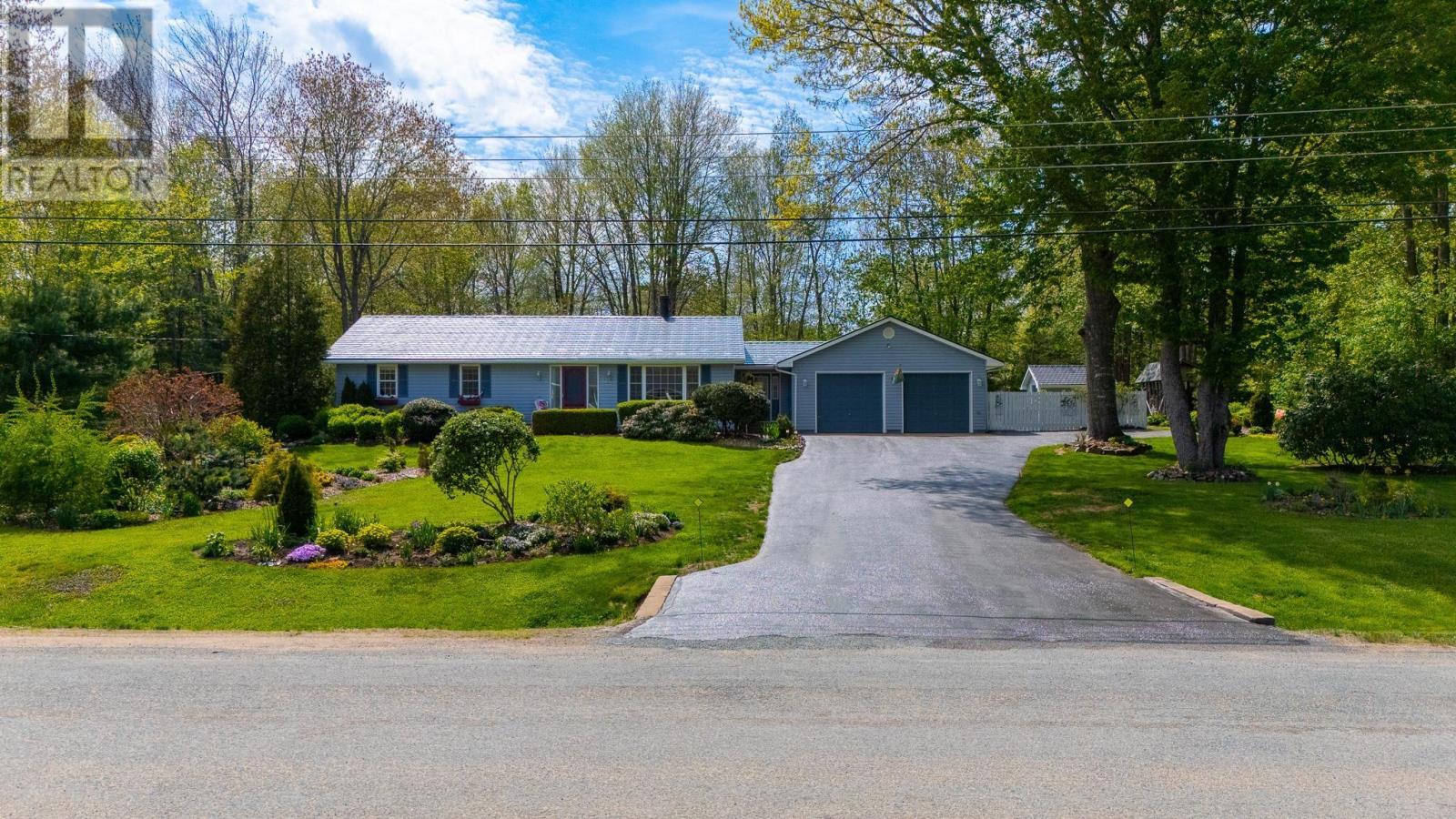 141 Constance Street, Cambridge, NS, B0P1G0 photo 2