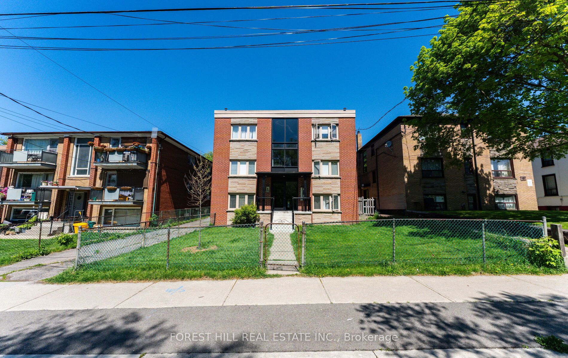 4-8 Victoria Street, Toronto, ON, M8V 1M6