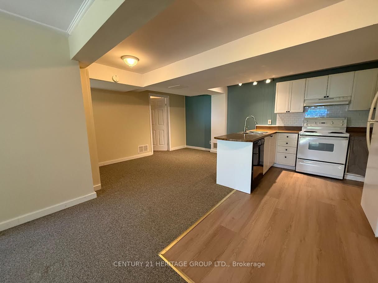 Additional image 3 of Bsmt-927 Srigley Street, Newmarket, ON, L3Y 1Y2