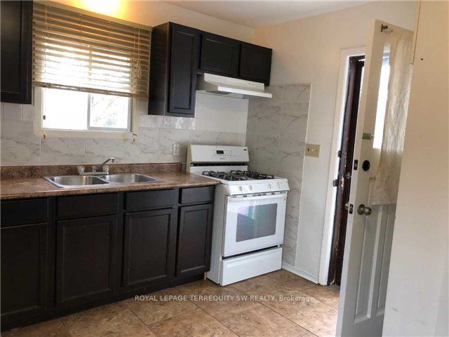 Main-61 Cedar Drive, Toronto, ON, M1J 3E9