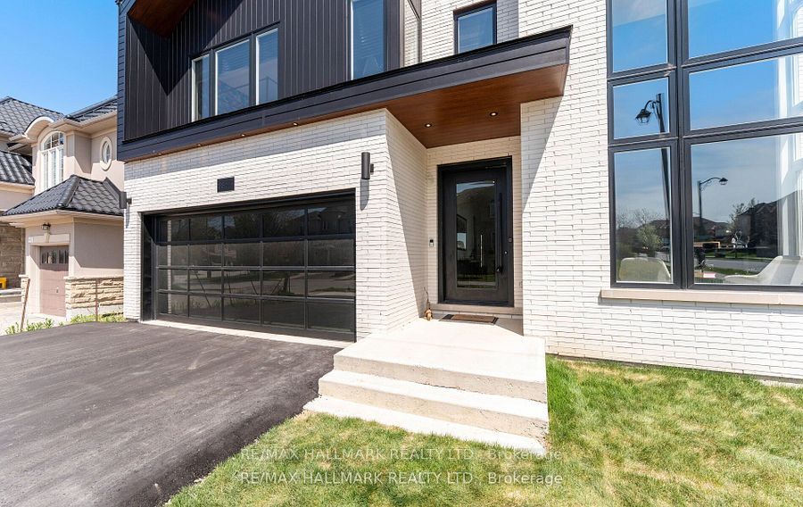 88 Cosford Street, Aurora, ON, L4G 0G6 photo 2