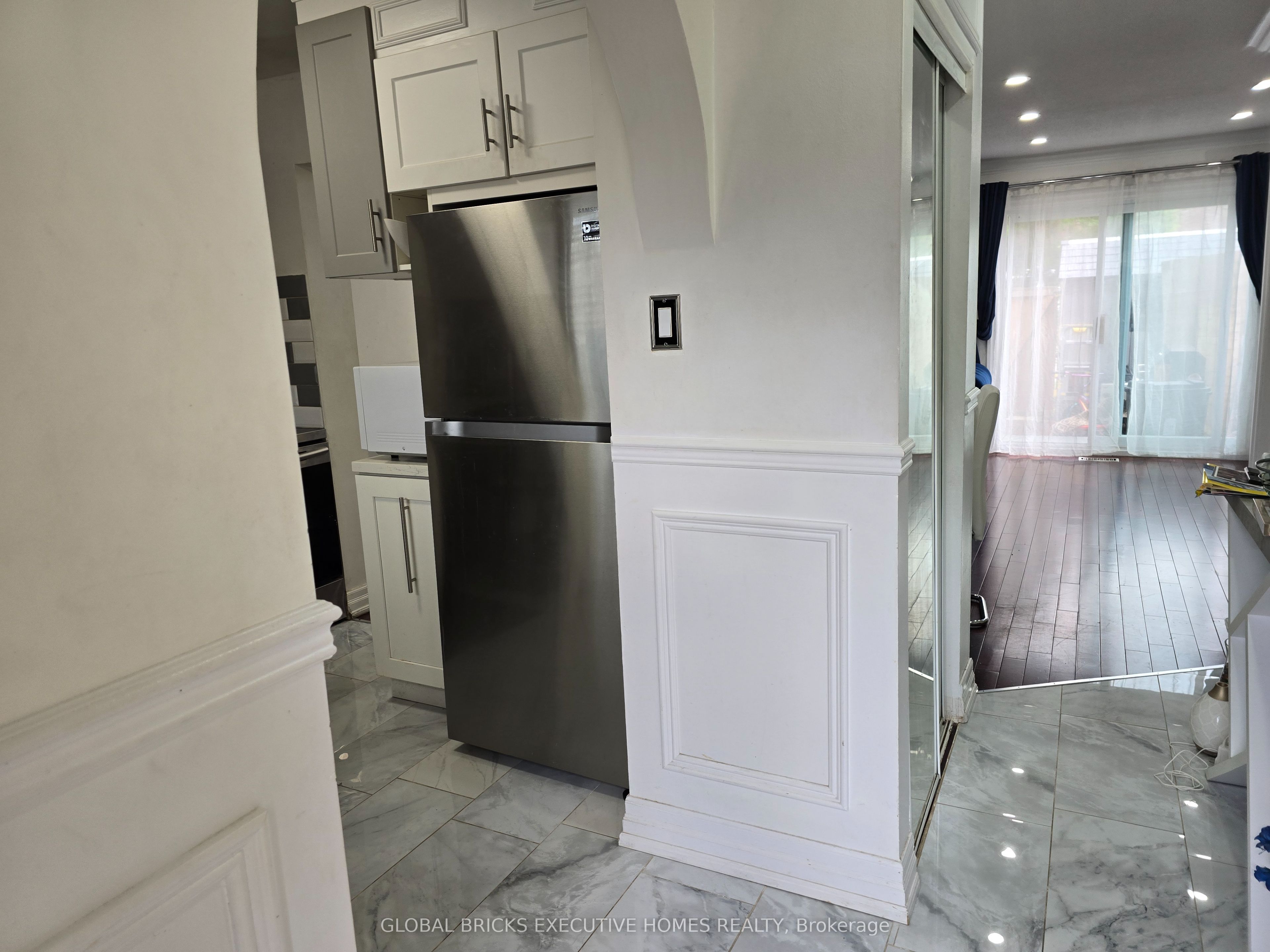 34-57 Hansen Road N, Brampton, ON, L6V 3C6 photo 4