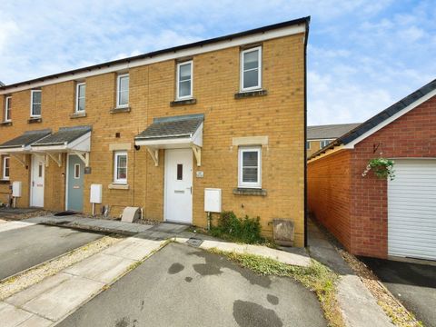 Heol Y Pibydd, Gorseinon, Swansea SA4