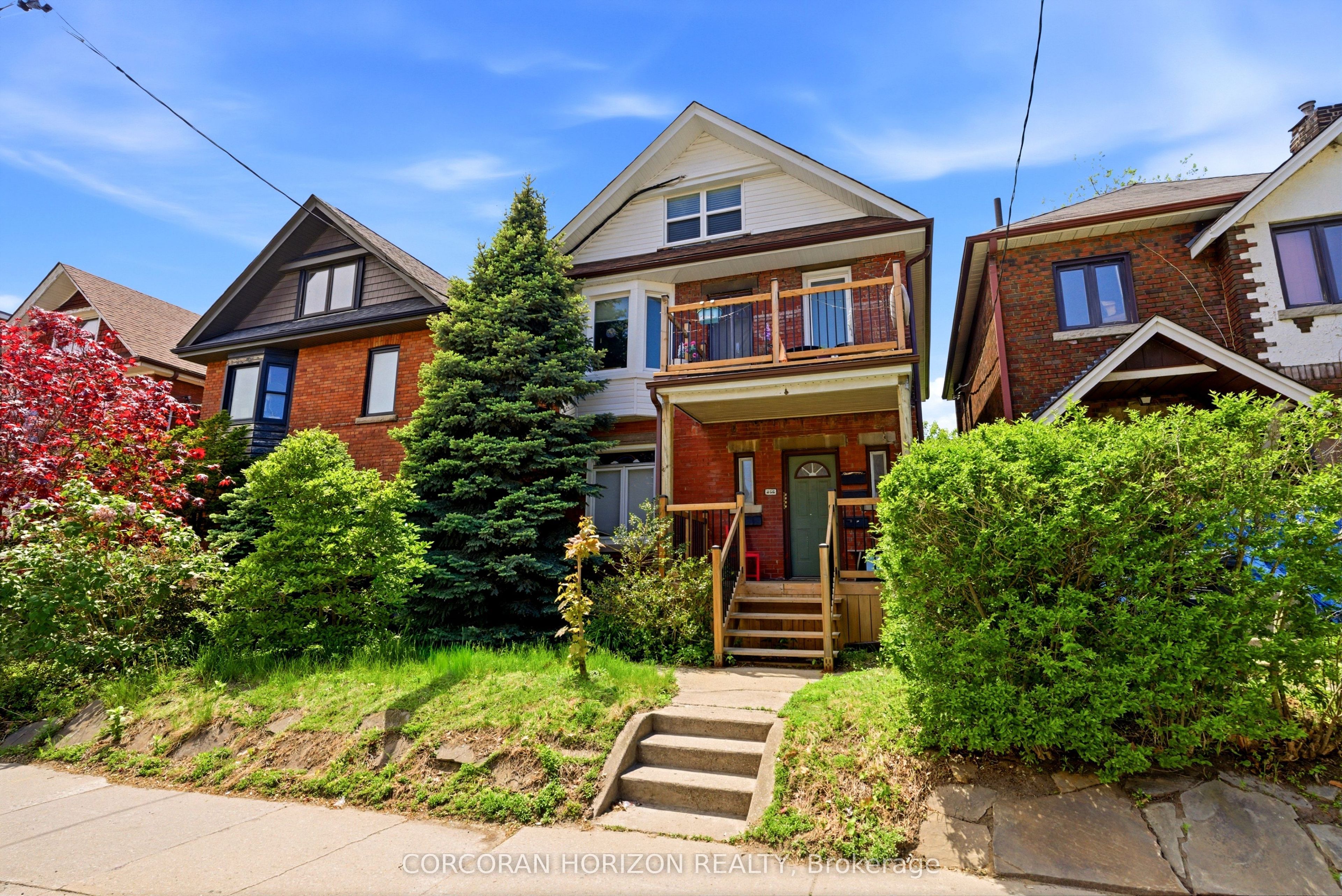 256 Keele Street, Toronto, ON, M6P 2K3