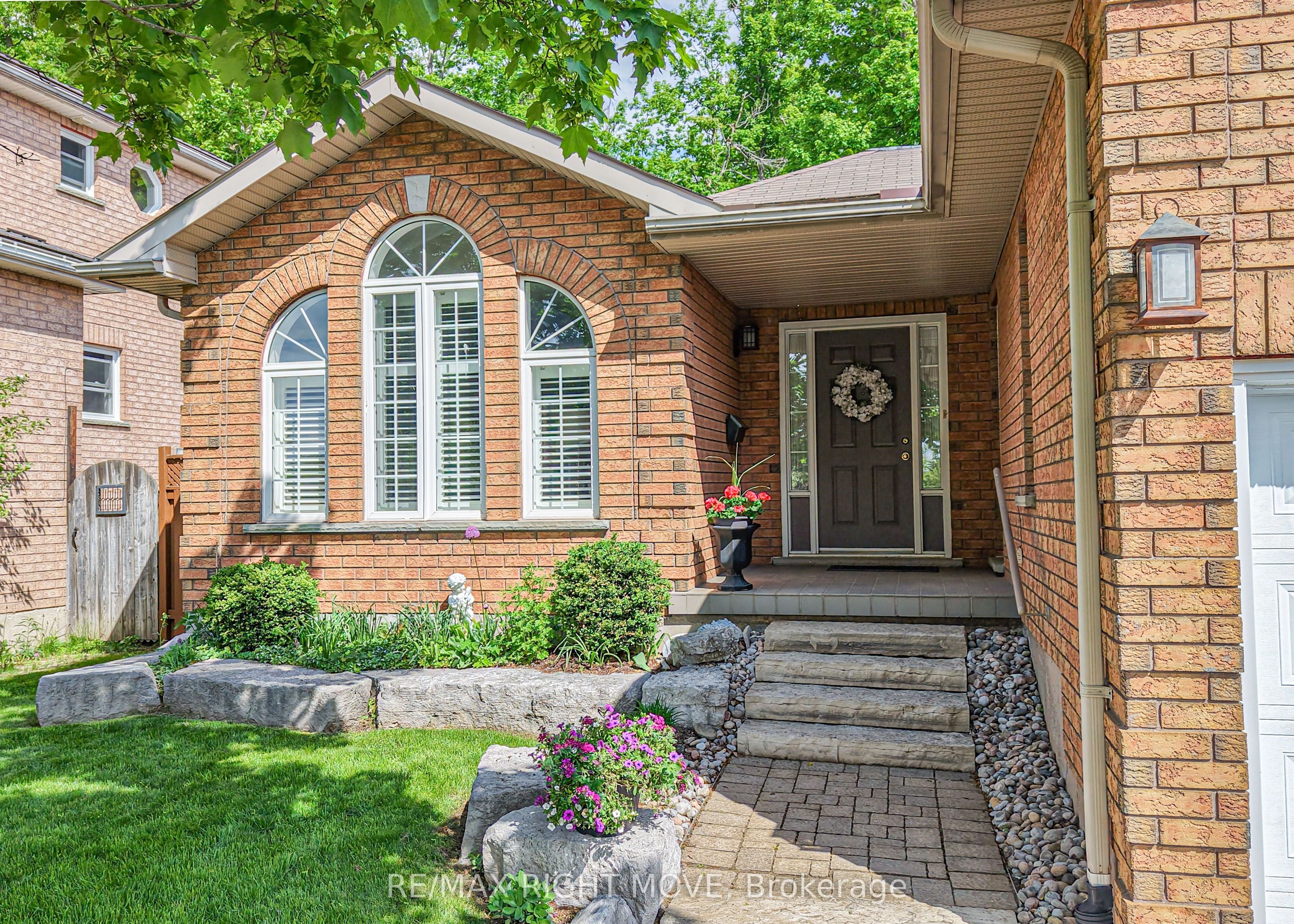 Additional image 3 of 3170 Monarch Drive W, Orillia, ON, L3V 7W9