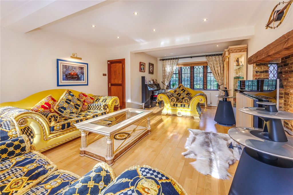 Additional image 5 of 5 bed detached house for saleLoom Lane, Radlett, Hertfordshire WD7