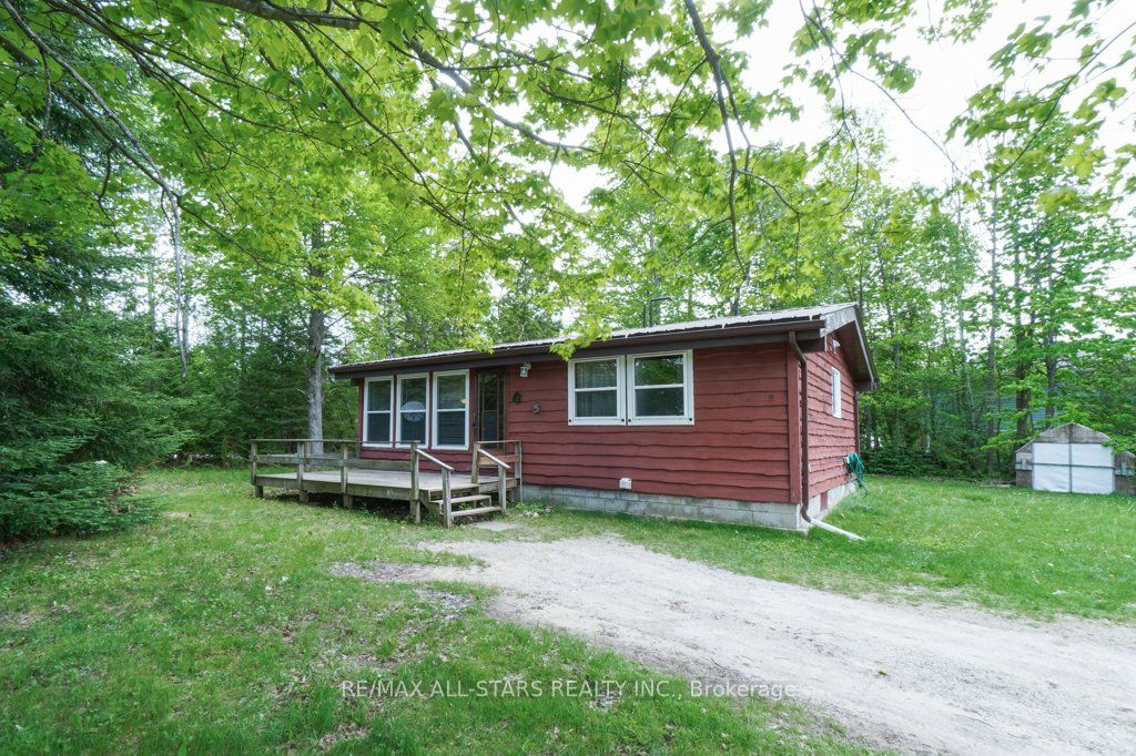 39 Creek Drive, Georgina, ON, L0E 1N0