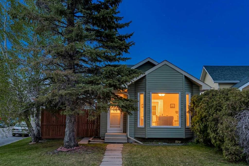 18 Martinview Crescent NE, Calgary, AB, T3J 2S2