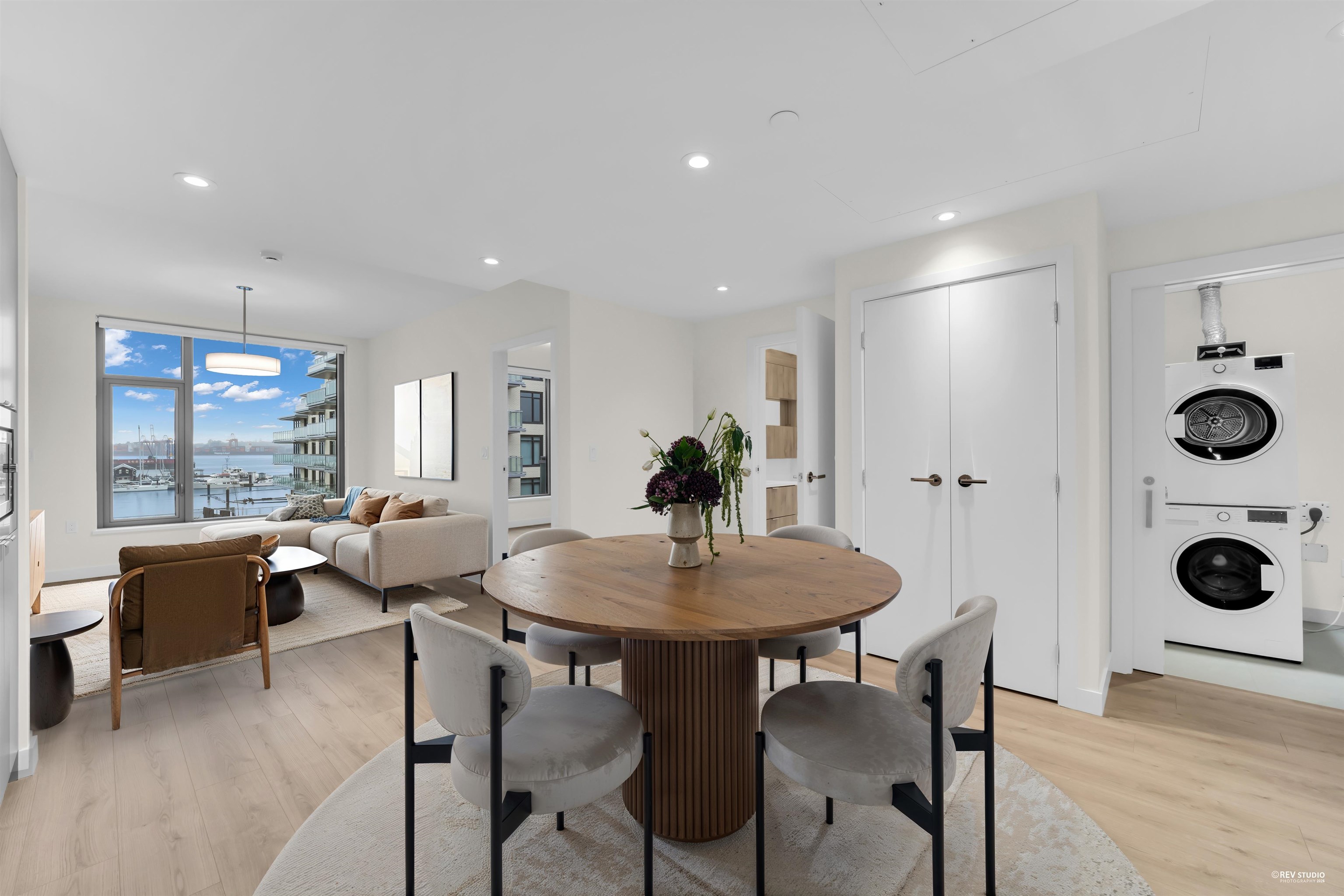 401-755 Harbourside Drive, North Vancouver, BC, V7P 0G1