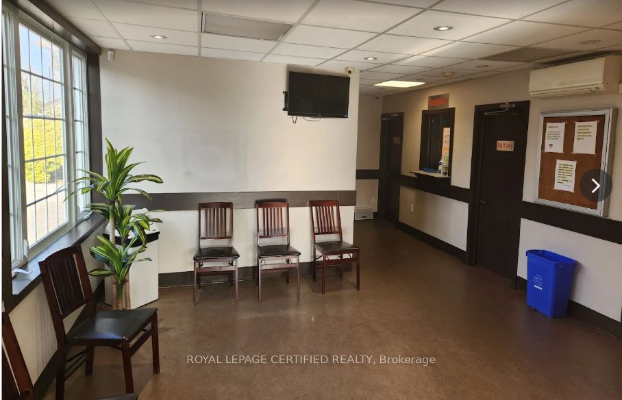 Additional image 3 of 1015 Cawthra Road, Mississauga, ON, L5G 4K3