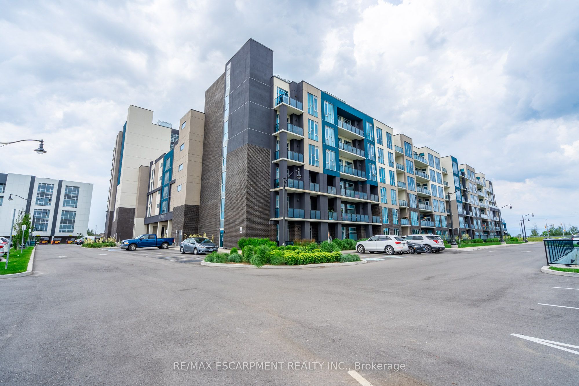 Additional image 2 of 205-16 Concord Place S, Grimsby, ON, L3M 0J1