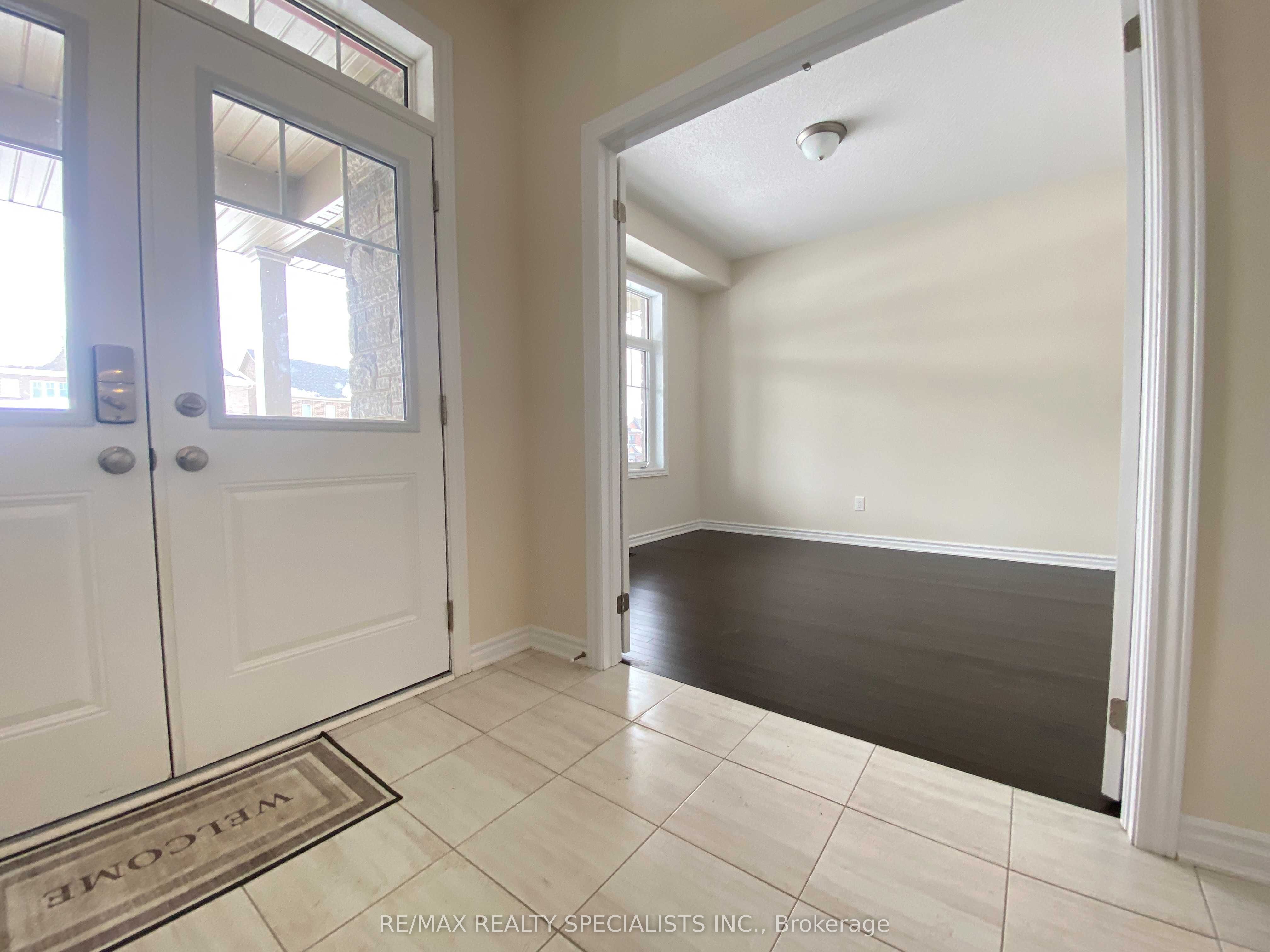 17 Oriole Crescent, Port Colborne, ON, L3K 6E2 photo 4