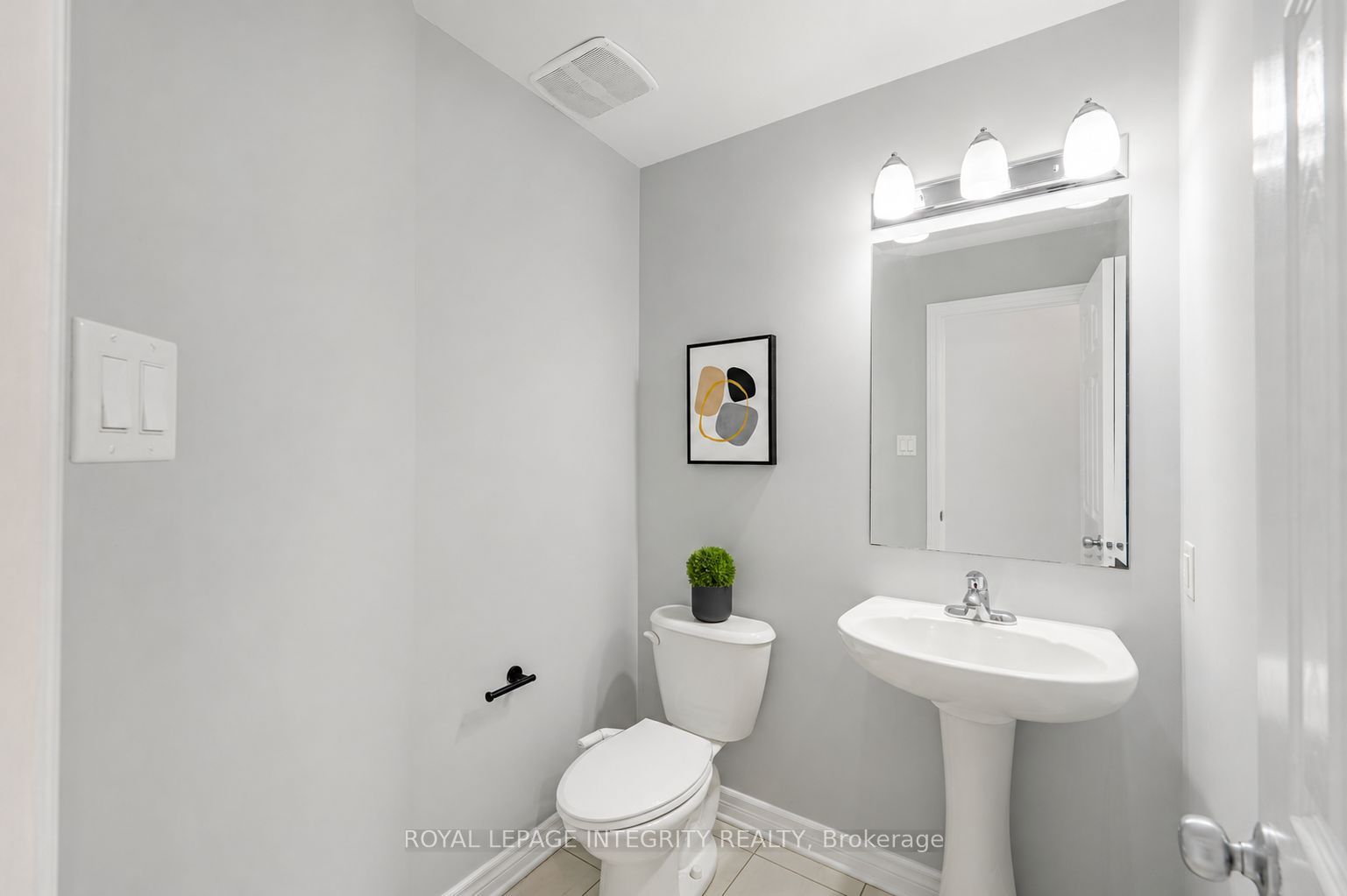 132 Mancini Way E, Ottawa, ON, K2J 3V1 photo 5