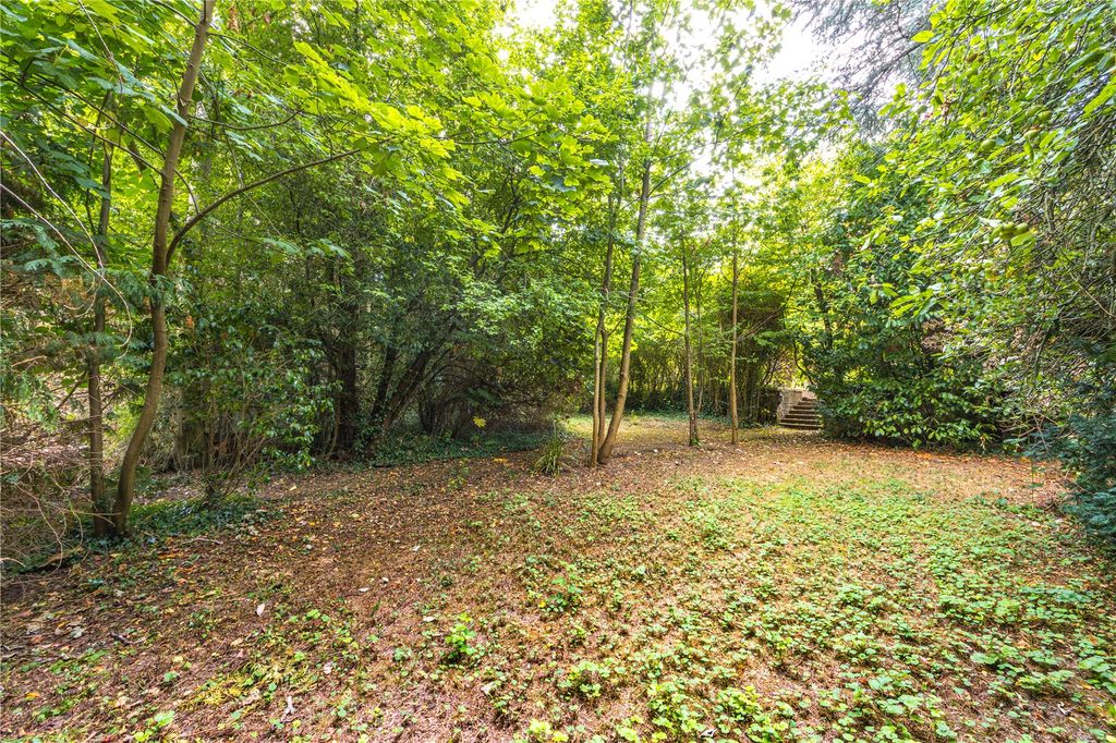 Additional image 13 of 6 bed detached house for saleNewlands Avenue, Radlett, Hertfordshire WD7