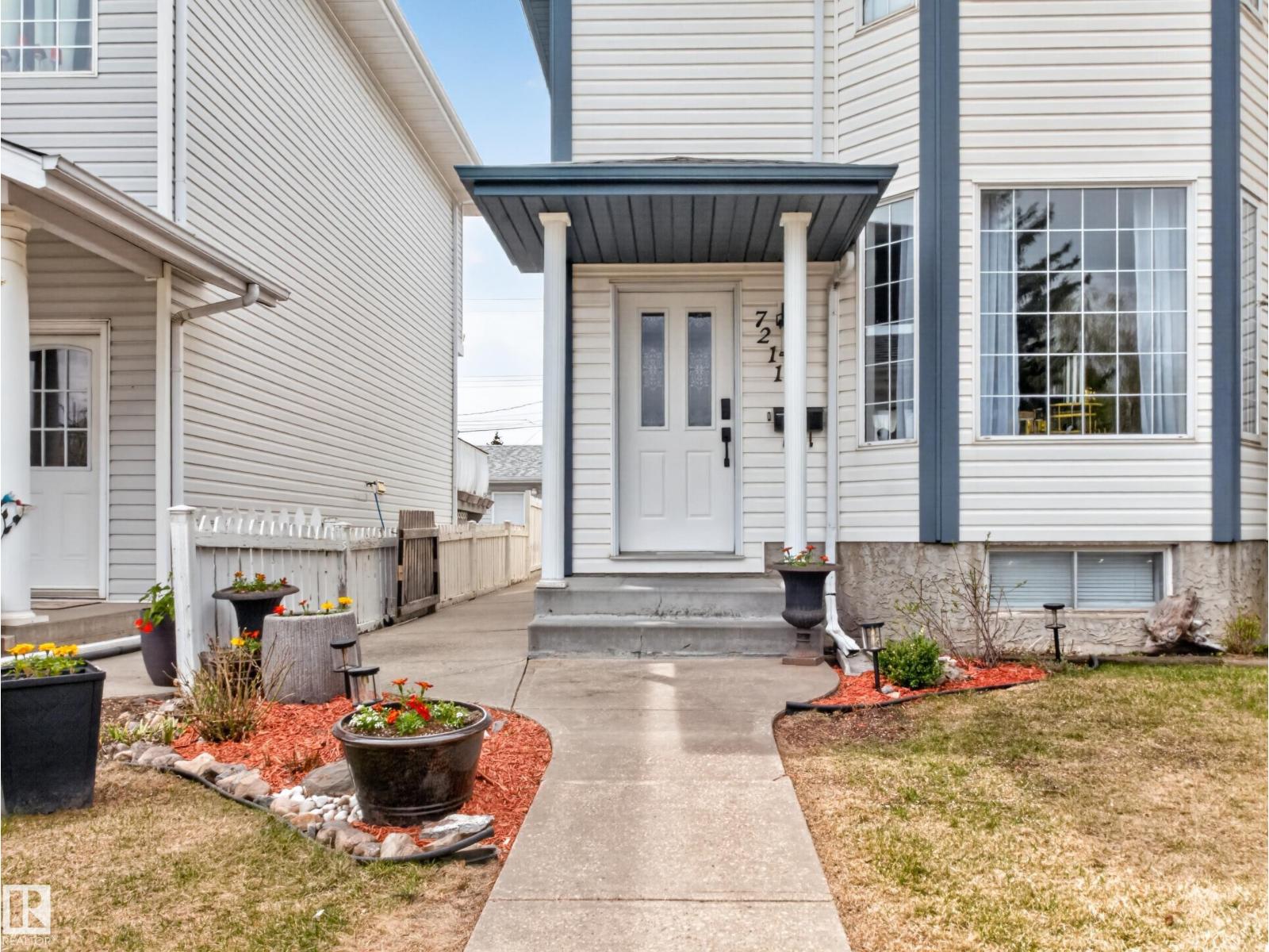 7211 78 Avenue NW, Edmonton, AB, T6B0B8 photo 2