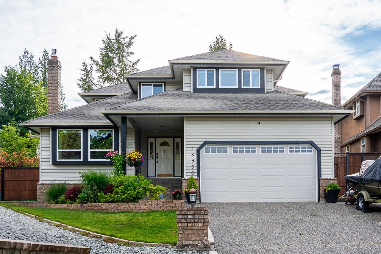 18956 59 Avenue, Surrey, BC, V3S 7R8