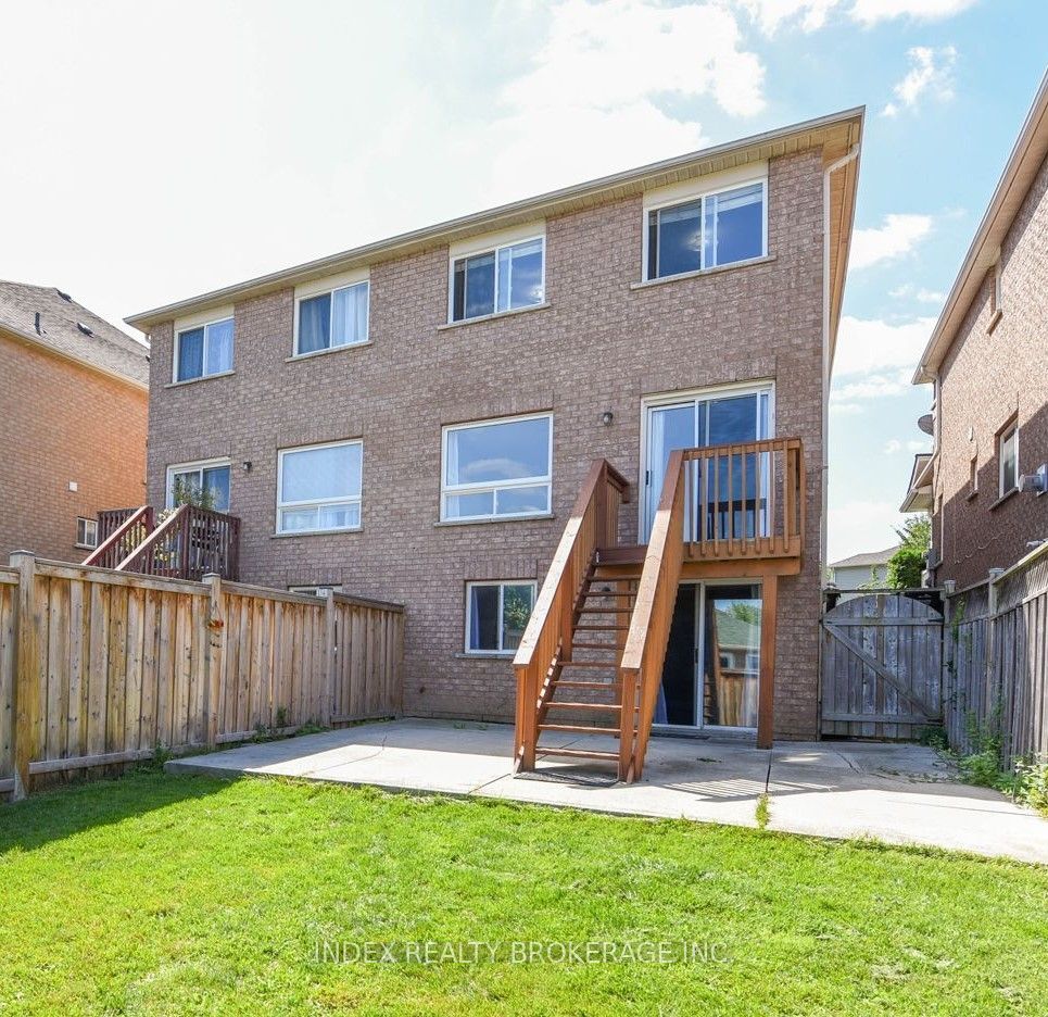 83 Tiller Trail, Brampton, ON, L6X 4S7 photo 2