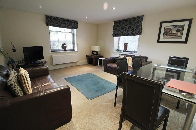 Additional image 2 of 2 bed flat for saleKings Road, Reading RG1