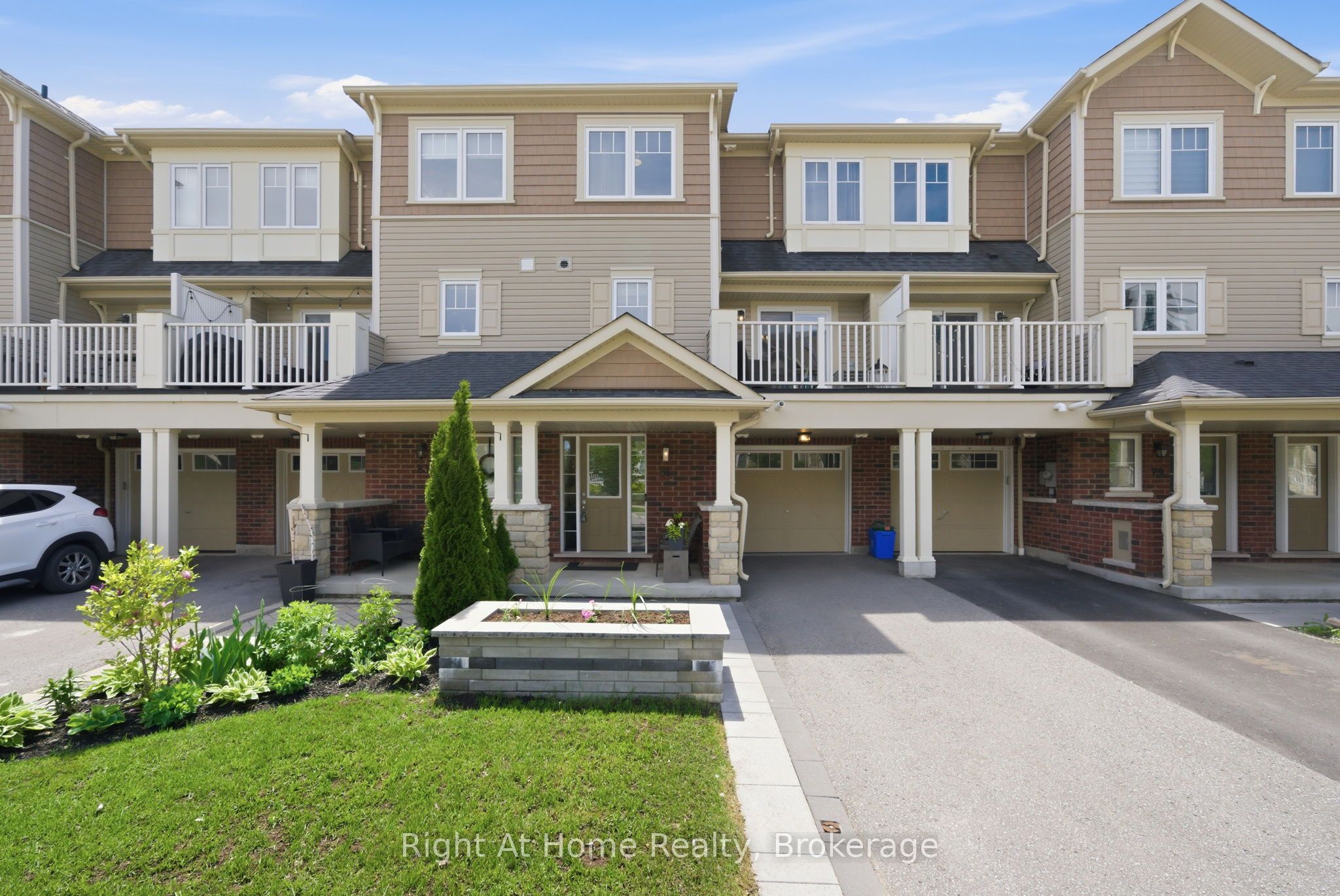 81 Far North Court, Oshawa, ON, L1L 0J5