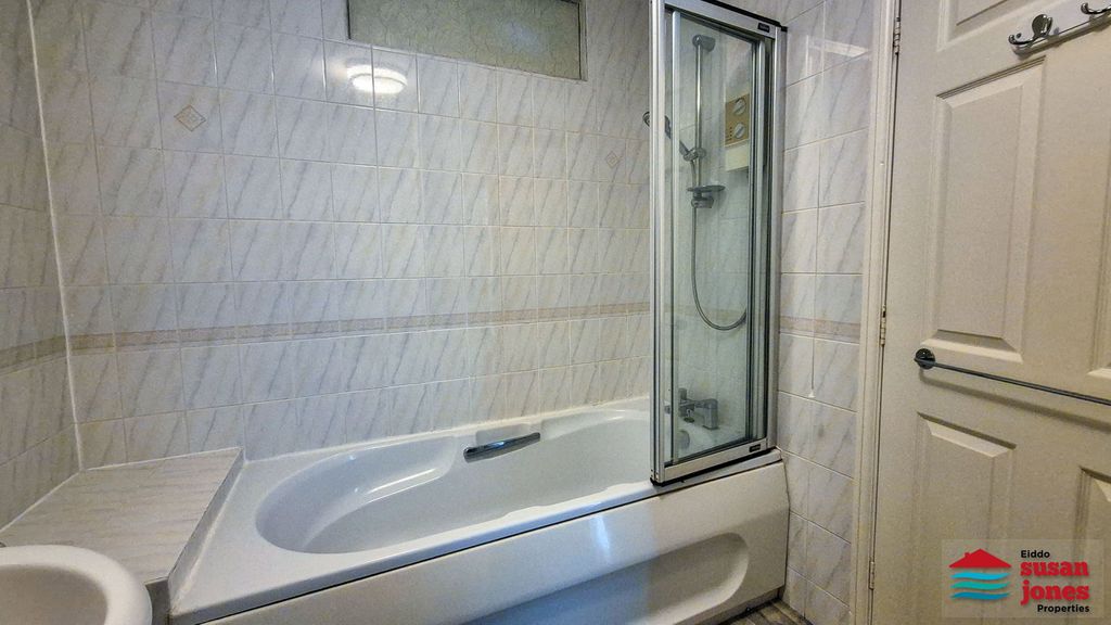 Additional image 19 of 3 bed terraced house for saleSouth Beach, Pwllheli LL53
