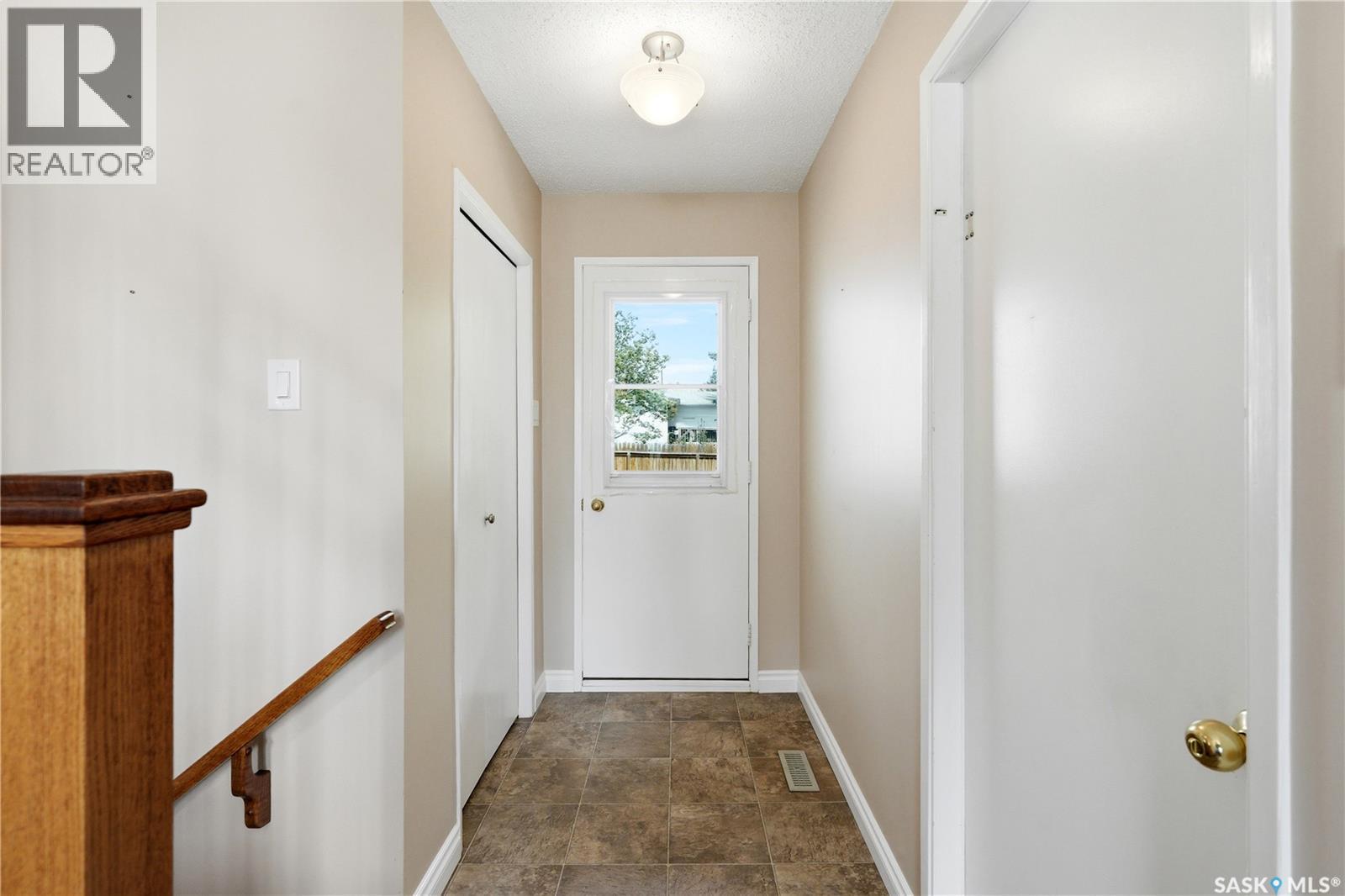 579 Tobin Crescent, Saskatoon, SK, S7K4N9 photo 3