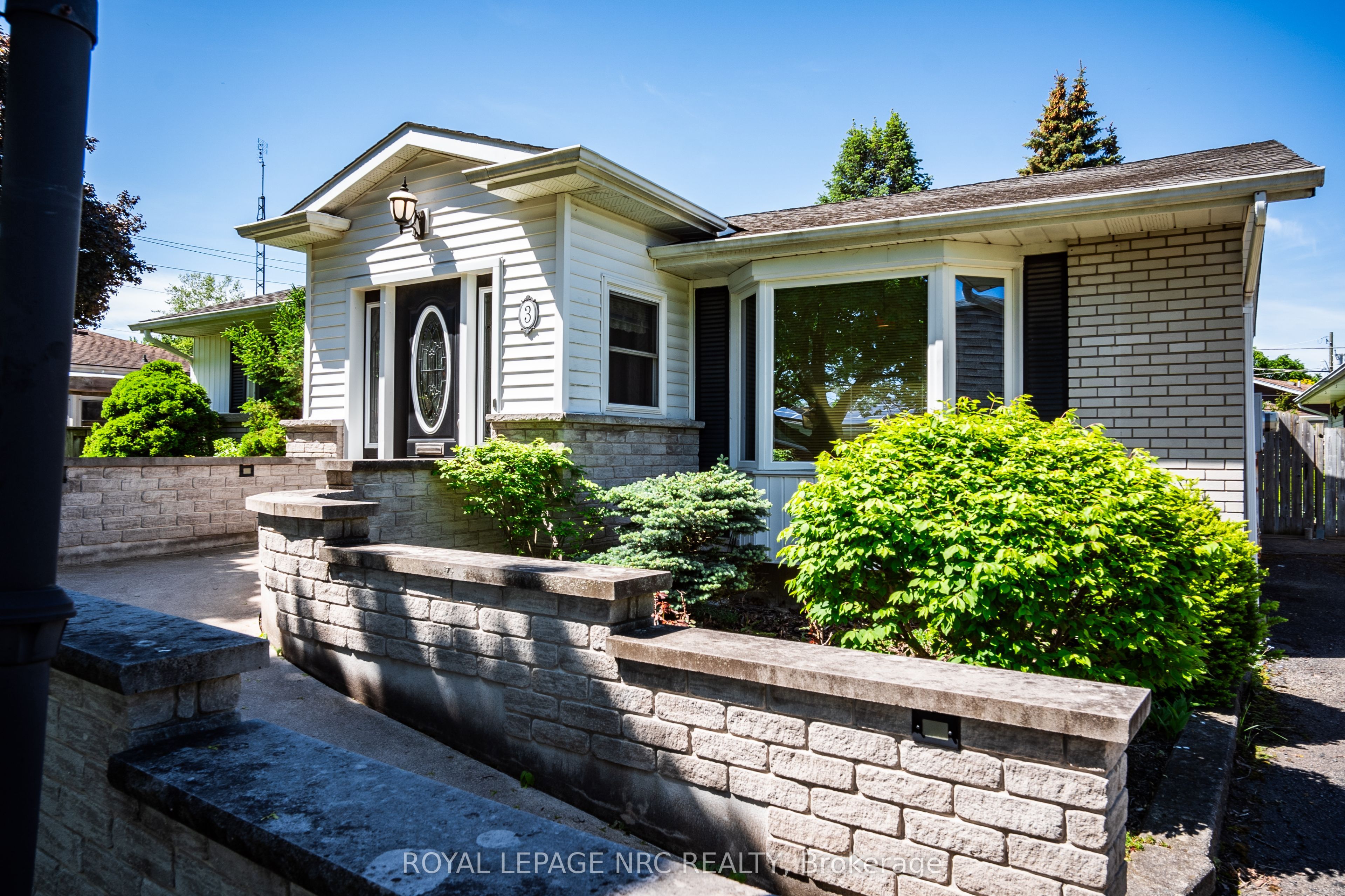 3 Monique Crescent, St. Catharines, ON, L2M 1S8 photo 4