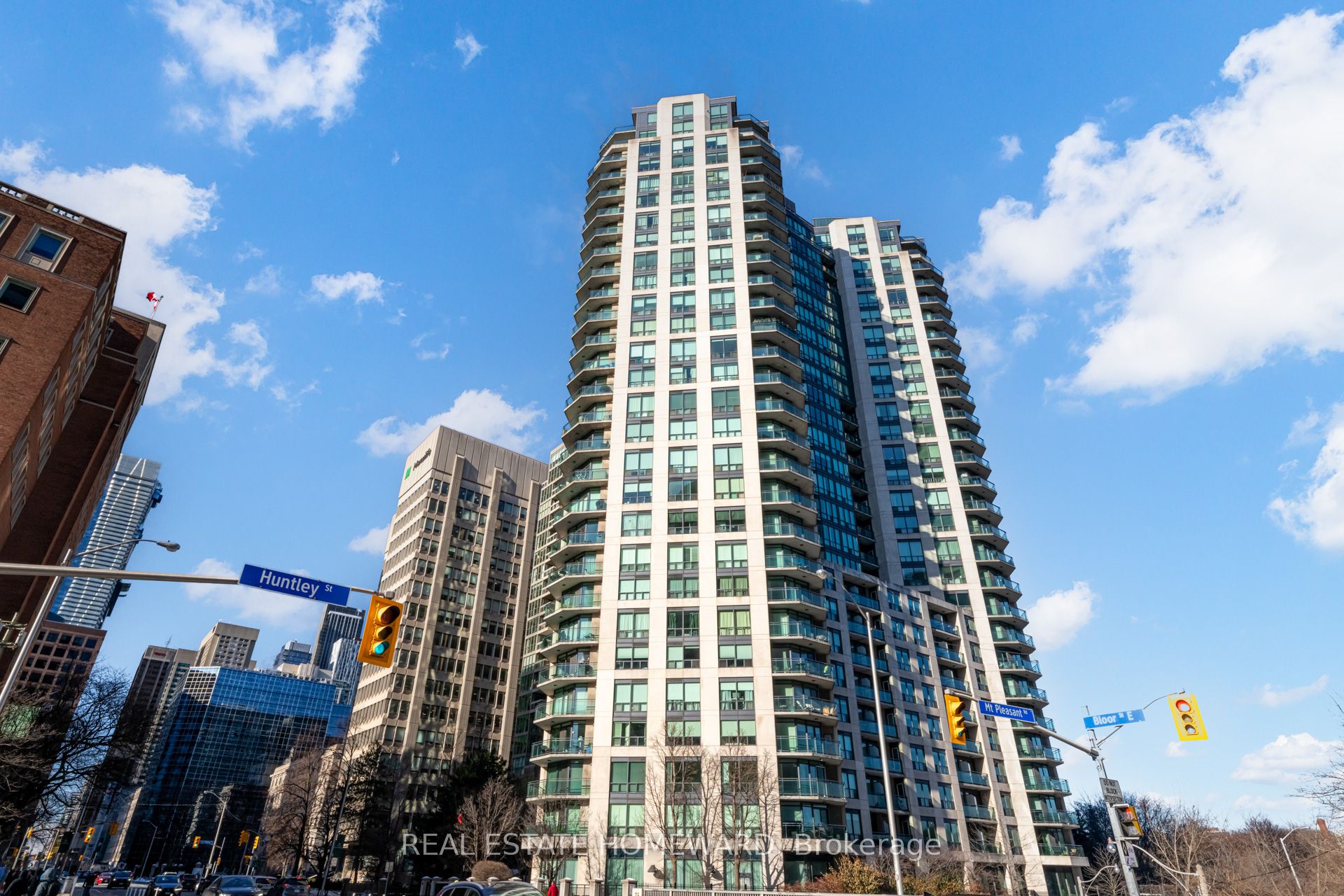 611-300 Bloor Street E, Toronto, ON, M4W 3Y2