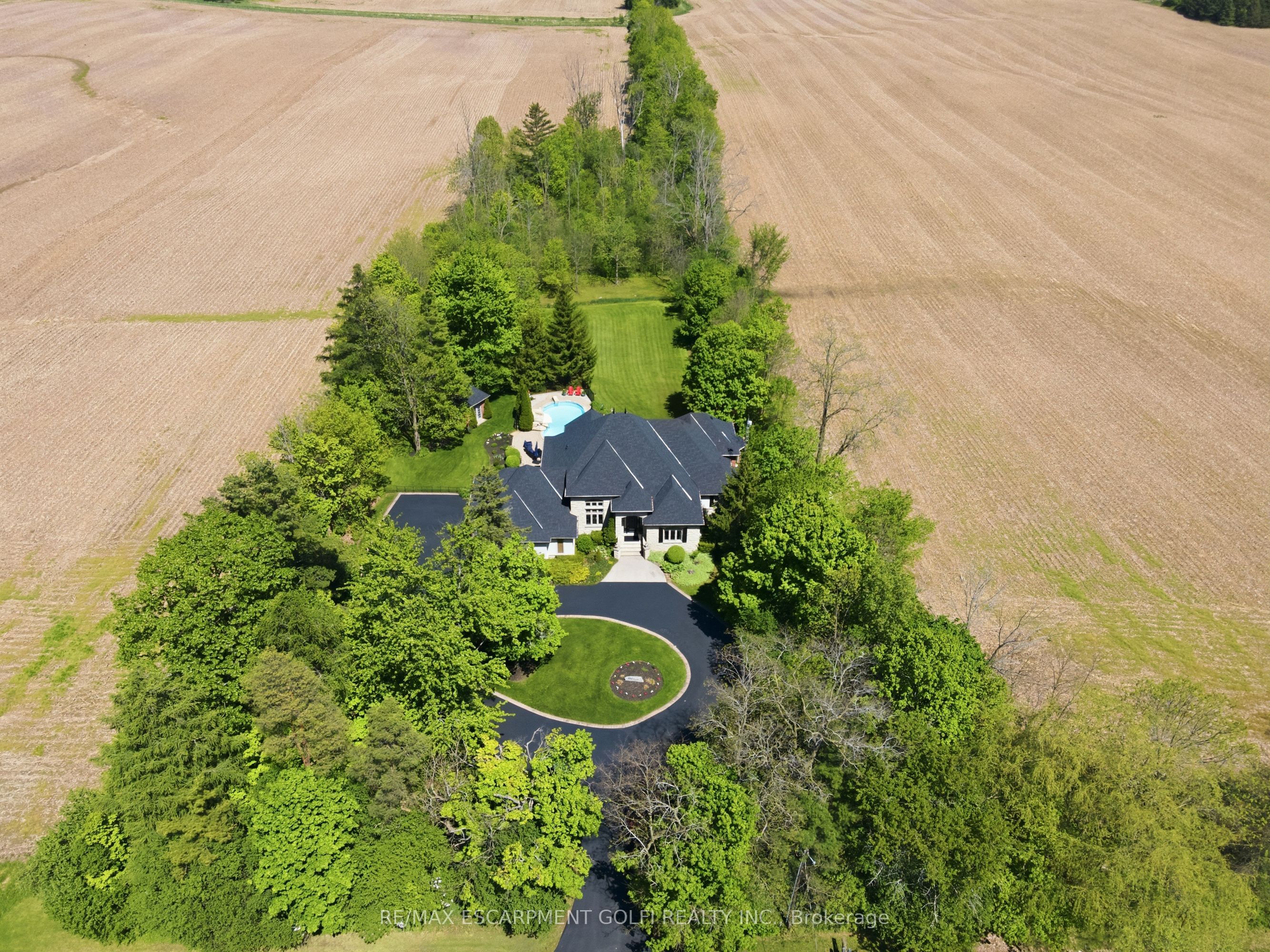 Additional image 3 of 1863 Shaver Road, Hamilton, ON, L9G 3L1