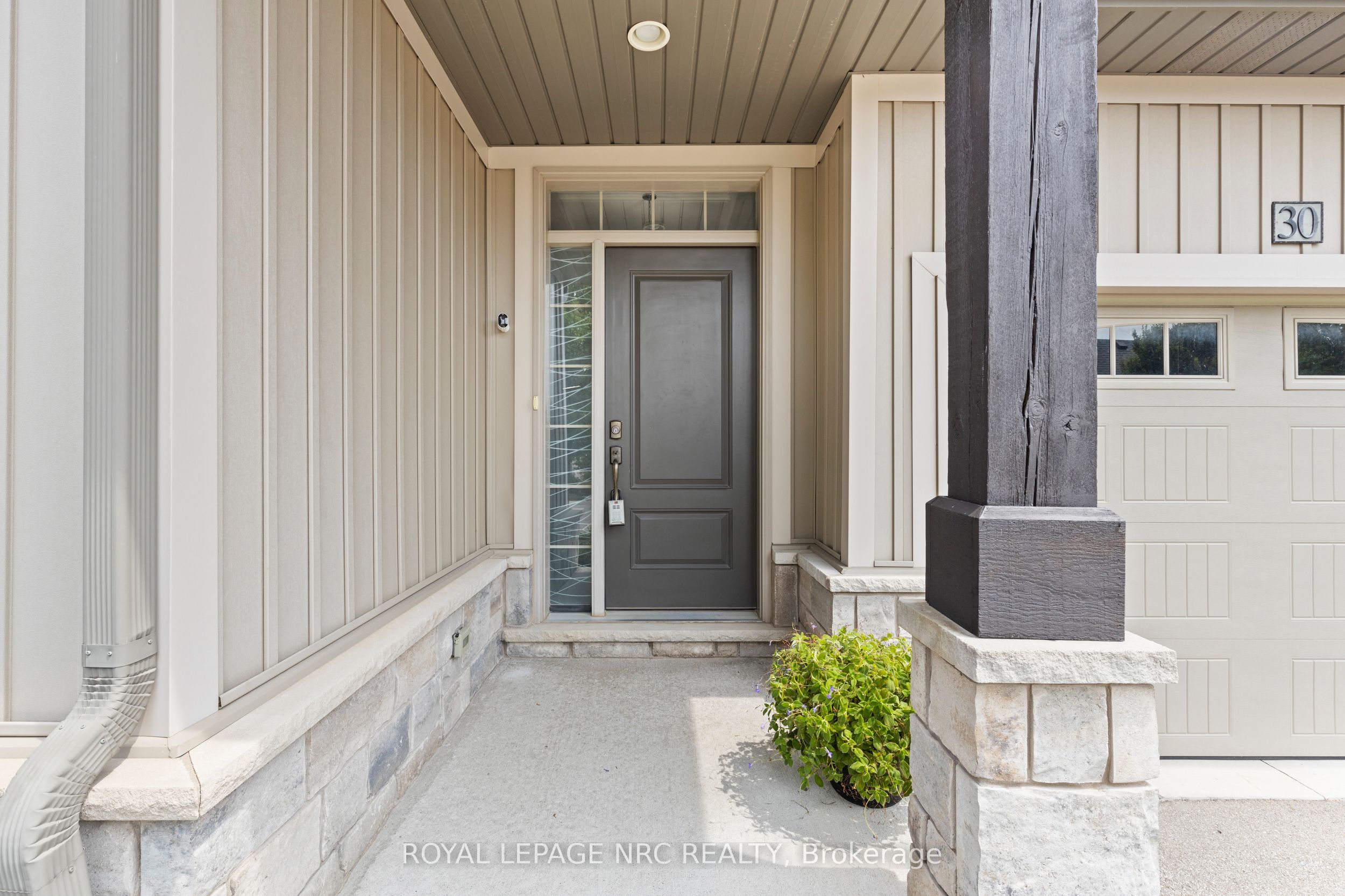 30 Blossom Common, St. Catharines, ON, L2M 0B3 photo 4