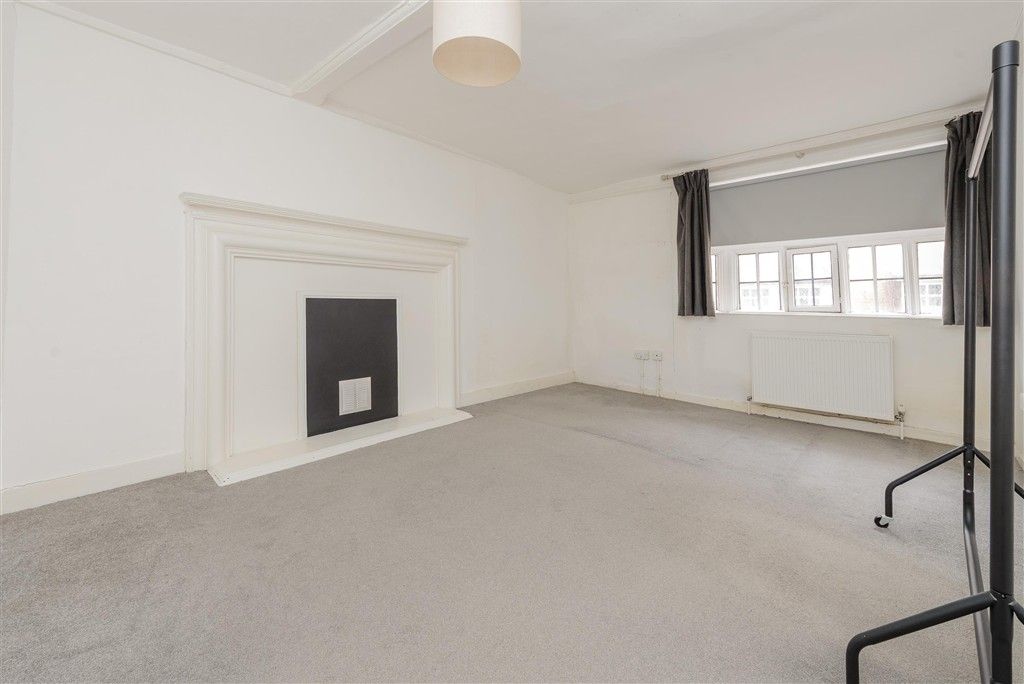 Additional image 7 of 4 bed maisonette for saleEastgate Terrace, Rochester, Kent ME1