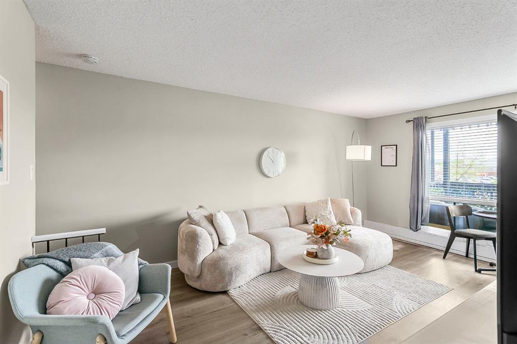 20-3519 49 Street NW, Calgary, AB, T3A 2C7 photo 3