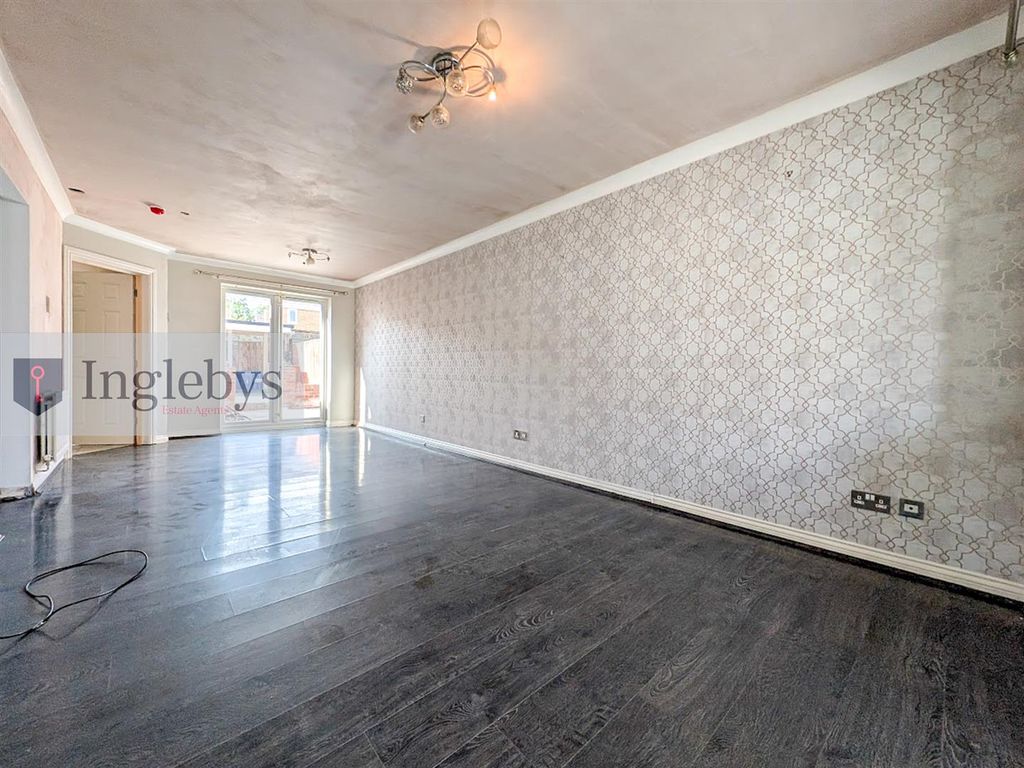 Additional image 4 of 5 bed semi-detached house for saleTrevose Close, Redcar TS10