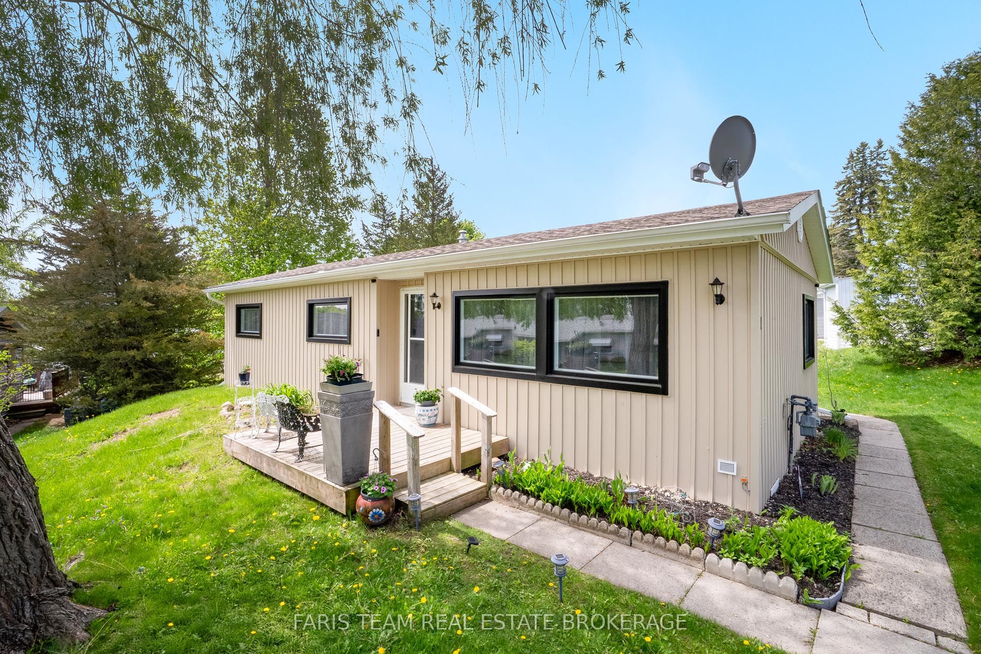21 Hawthorne Drive, Innisfil, ON, L9S 1P7 photo 4