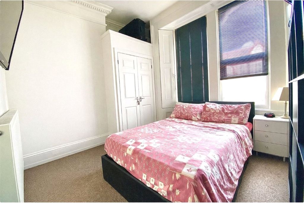 Additional image 3 of 12 bed semi-detached house for saleSouth Street, Reading, Berkshire RG1