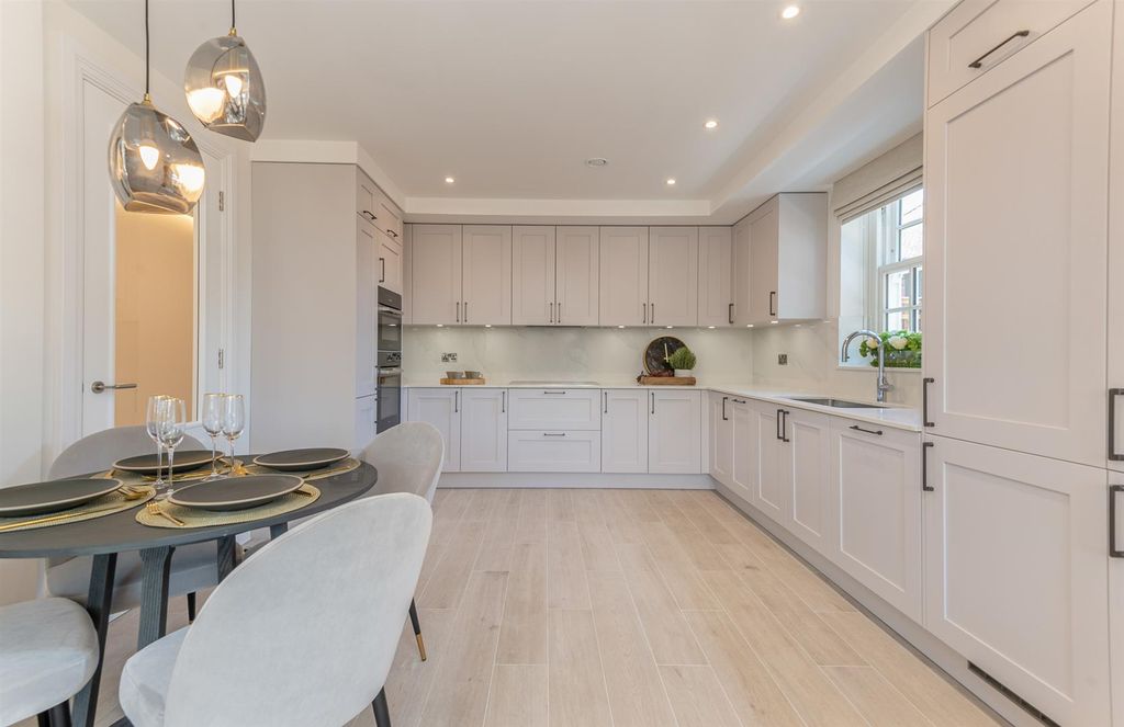 Additional image 7 of 2 bed flat for saleWatford Road, Radlett WD7