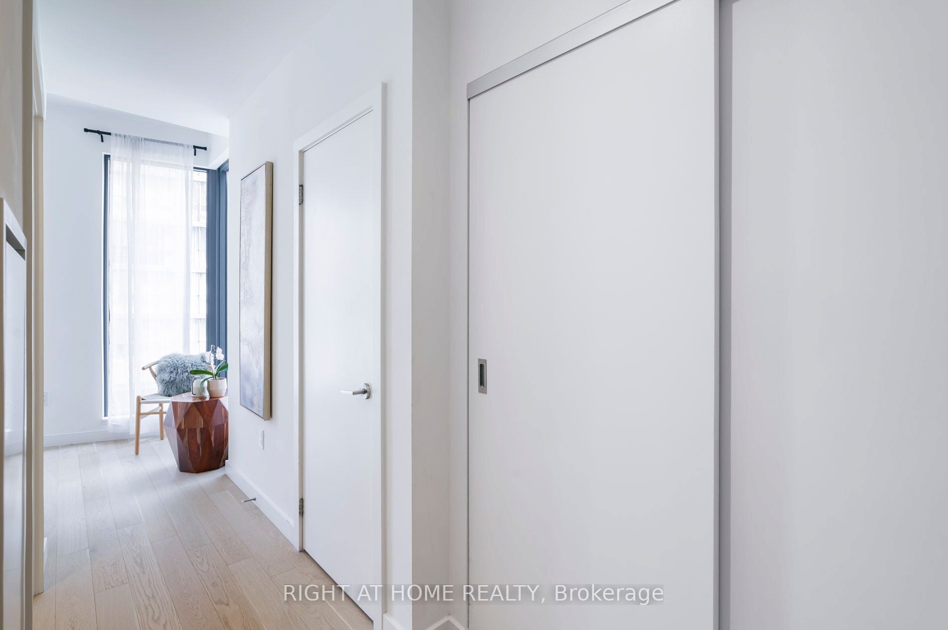 Additional image 3 of 210-2A Church Street, Toronto, ON, M5E 0E1