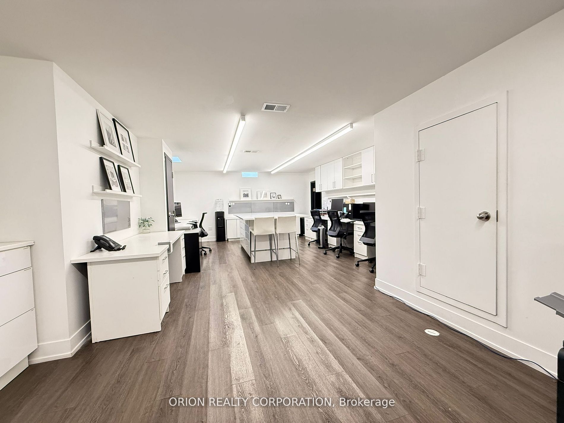 L1-1149 Lakeshore Road E, Mississauga, ON, L5E 1E8
